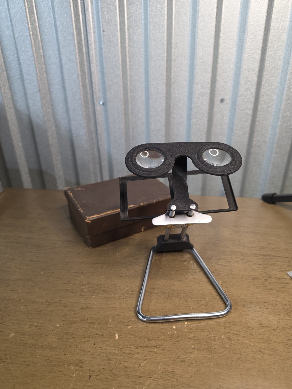 RARE  Sputnik Stereo 3D Viewer  With Original Box. Complete  Foldable Vtg. 