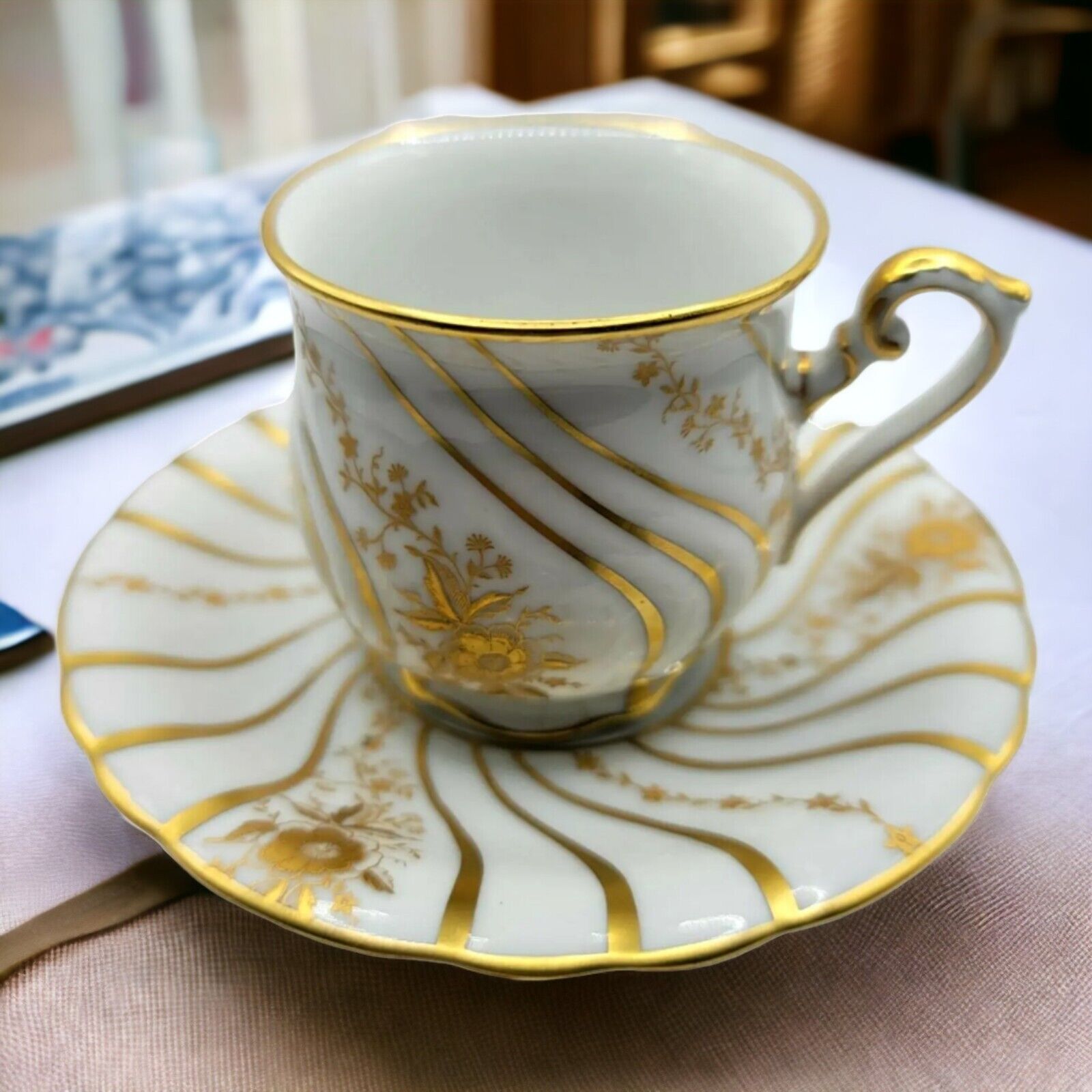 HUTSCHENREUTHER Germany Porcelain Demitasse Teacup Saucer White Gold 1930's 