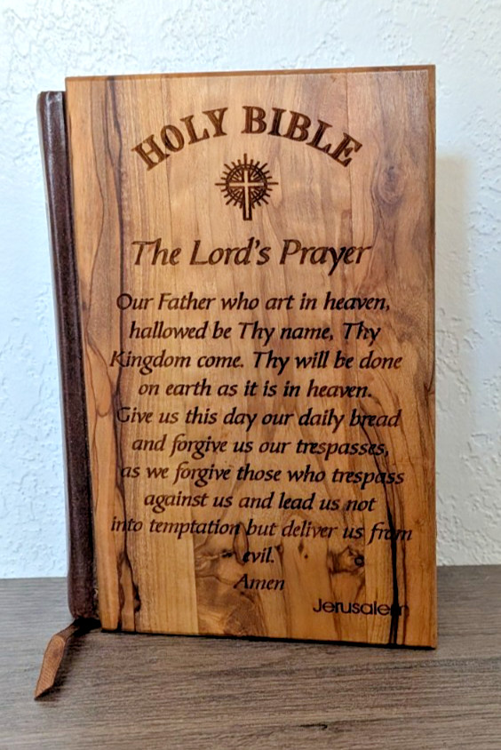 Holy Bible KJV Jerusalem Bethlehem Olive Wood Cover Lord's Prayer Soil - D3