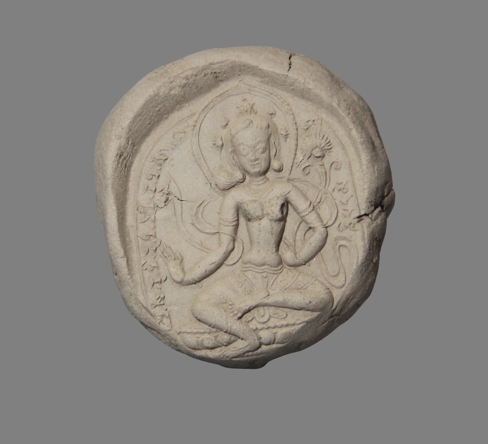 Tibet 12th Century Old Antique Buddhist white Clay Tsa Tsa Buddha Statue \