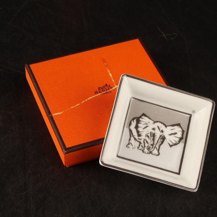 Hermes Vide Poche 1997 Elephant Mini Change Tray Ashtray Porcelain Used w/Box