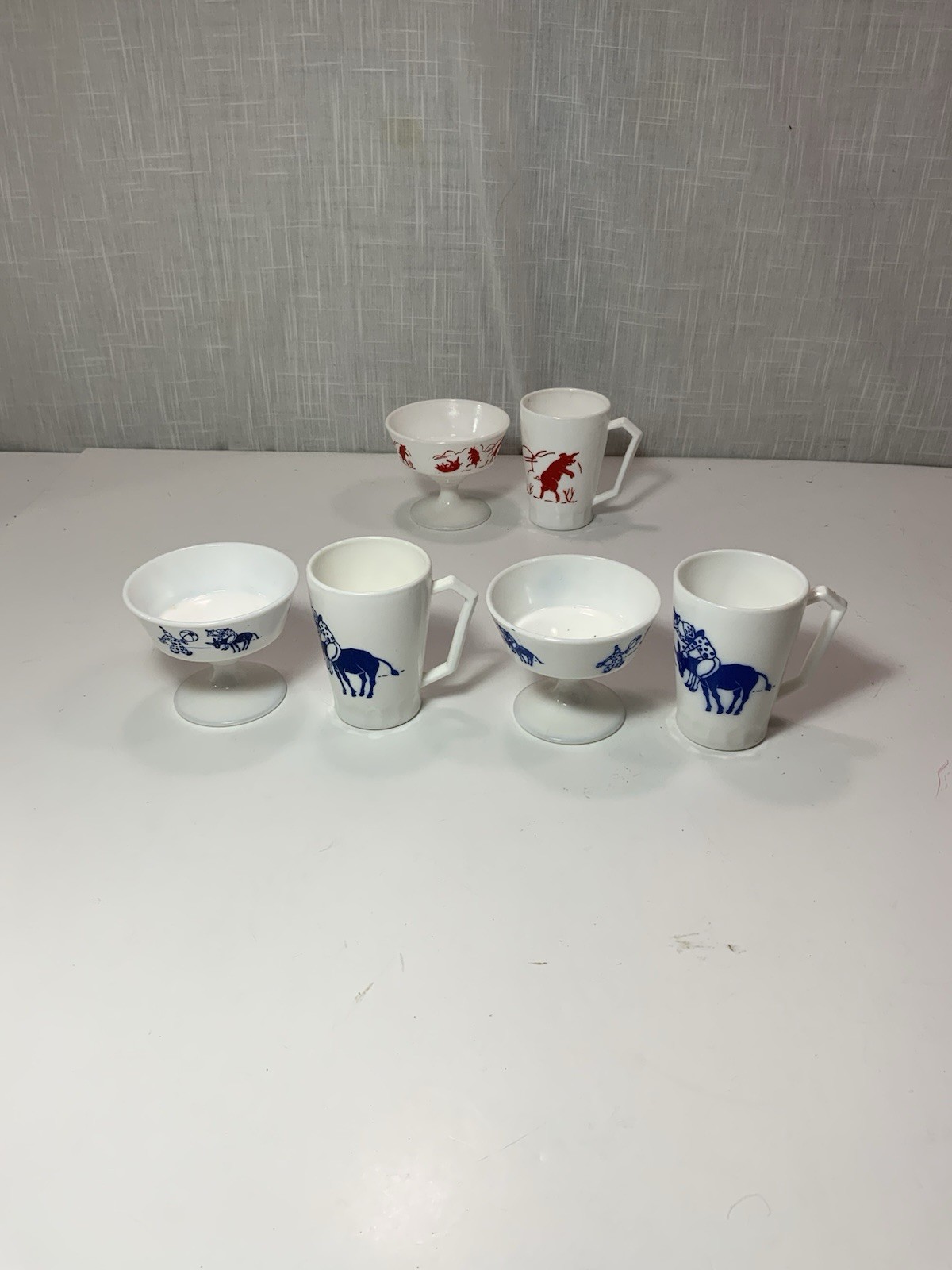 Vintage Hazel Atlas Childrens 3 Sherberts & 3 Mugs 