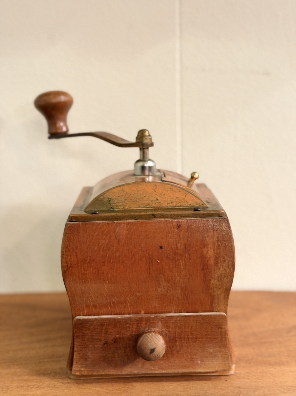 Vtg DE VE Wood & Copper Coffee/Spice Grinder Made in Holland Very Good Condtion
