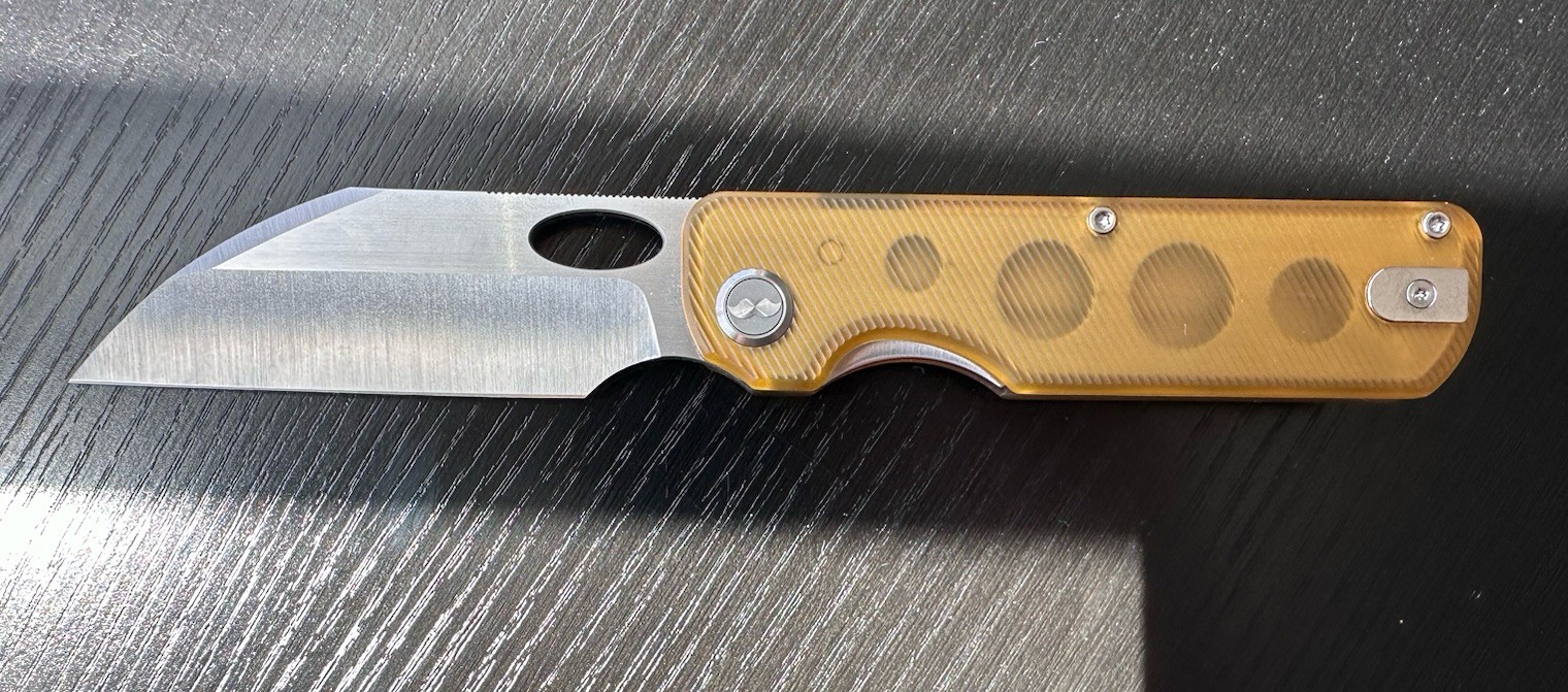 Tristache V2 Tristate EDC x Bladebinge - Ultem Handle - Satin Blade Tristache V2 Tristate EDC x Bladebinge - Ultem Handle - Satin Blade