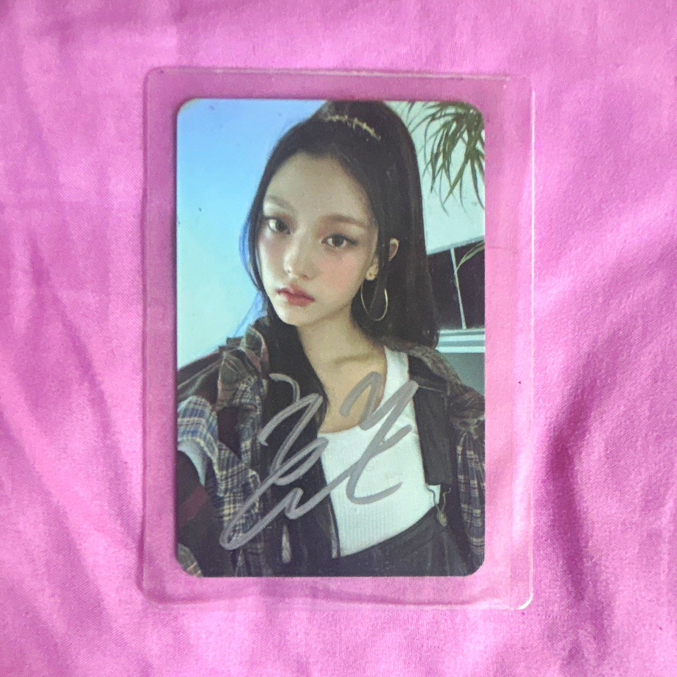 NewJeans HAERIN Hard Signed Autographed Photocard 2024 Korean Standard
