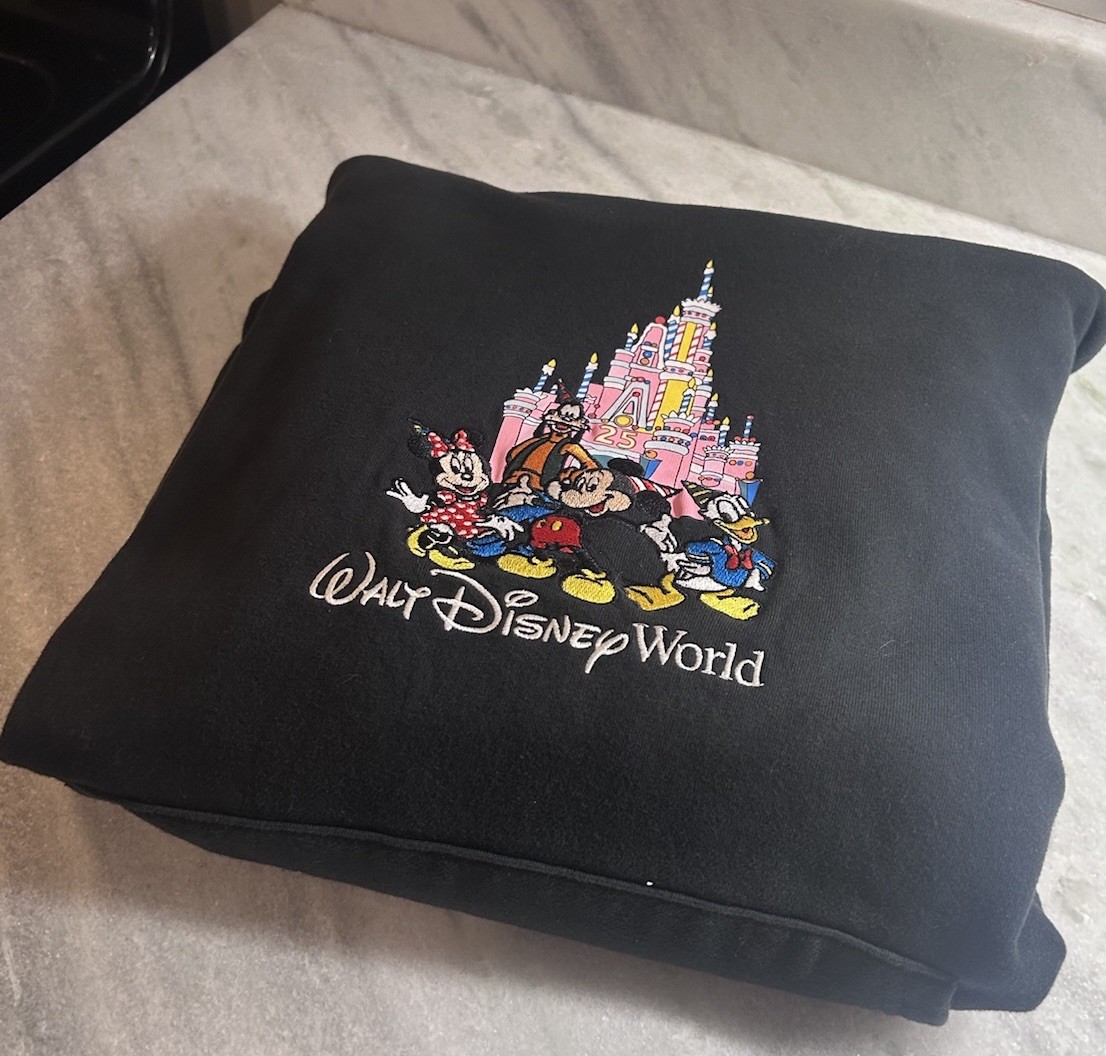 Vintage Walt Disney World 25th Anniversary Sweatshirt 1996 Vault Collection