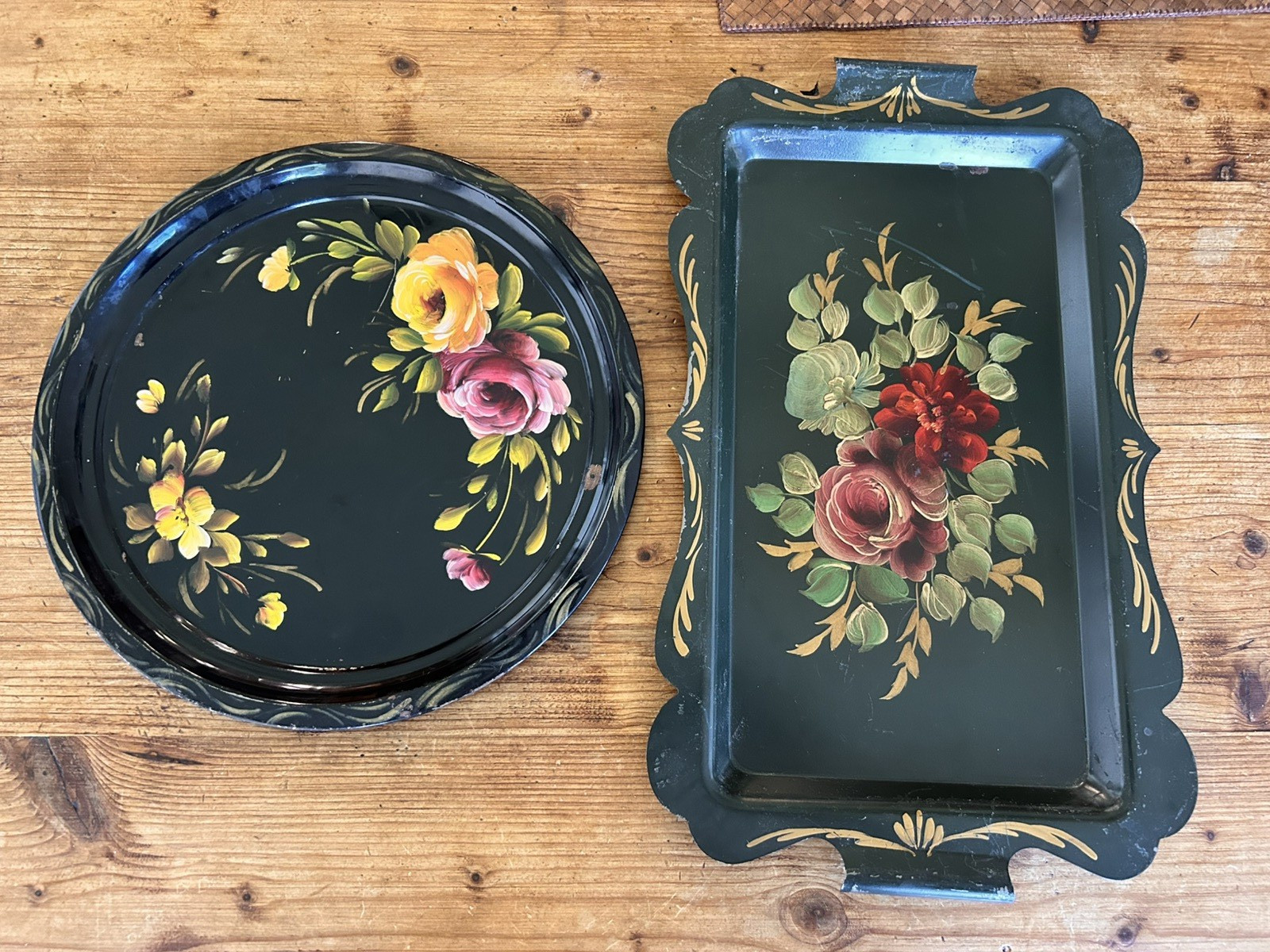 Vintage 1950s Toleware Black Metal Hand Painted Flower Trays Nashco