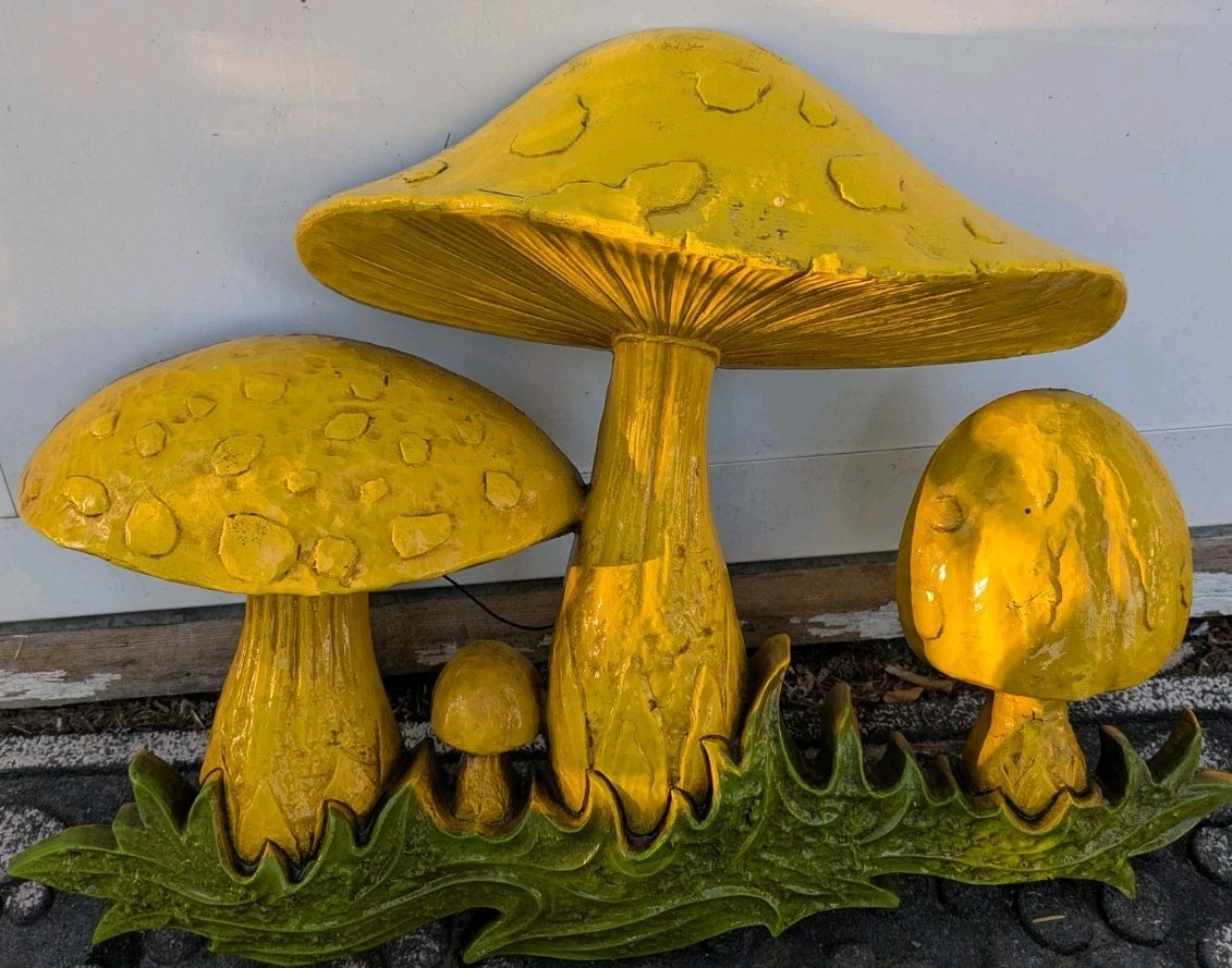 Vintage Dart Industries Mushroom Wall Plaque Yellow Hippie 1970s Art USA Made