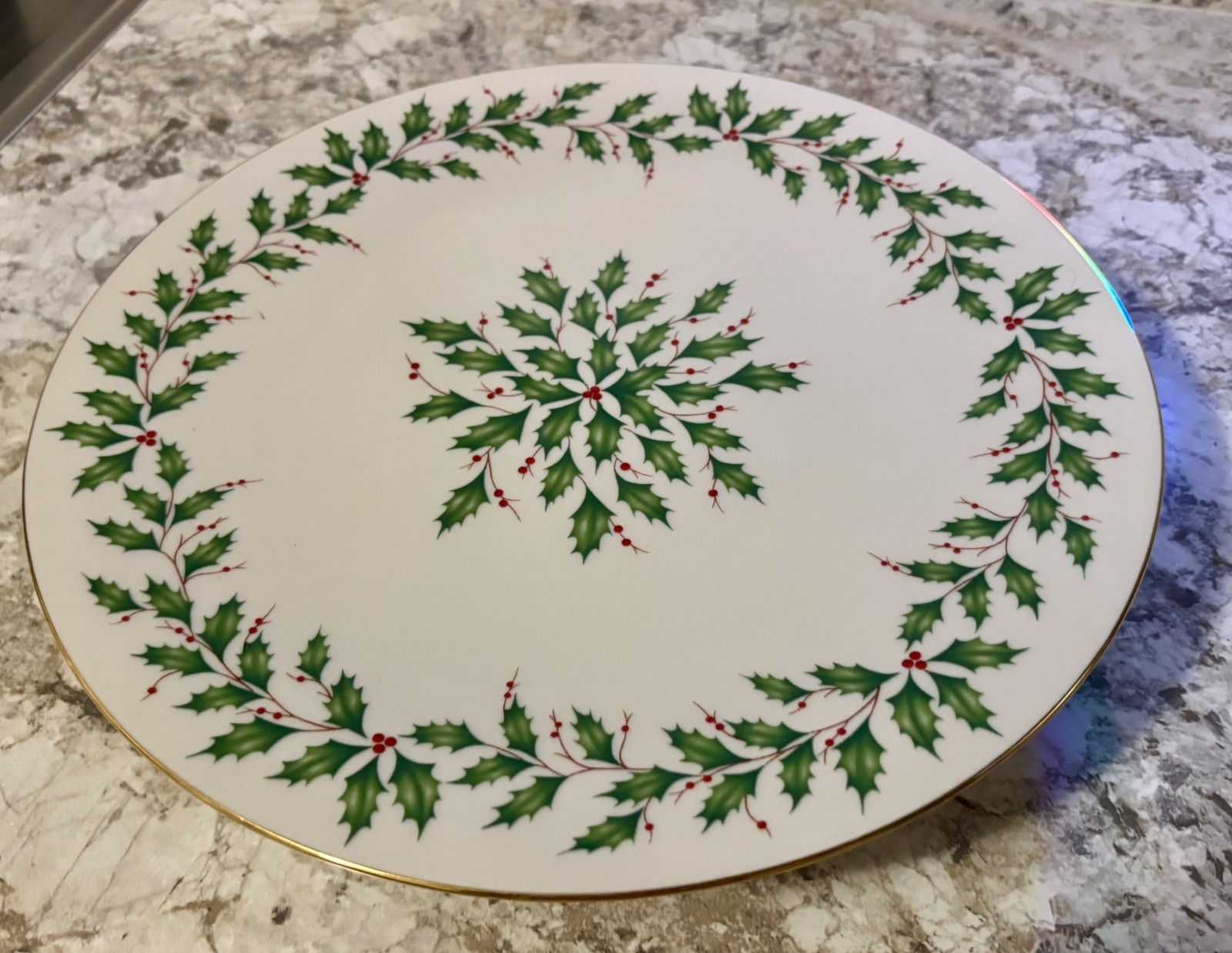 Lenox Holiday PEDESTAL FOOTED CAKE PLATE NEW 11” X 2\
