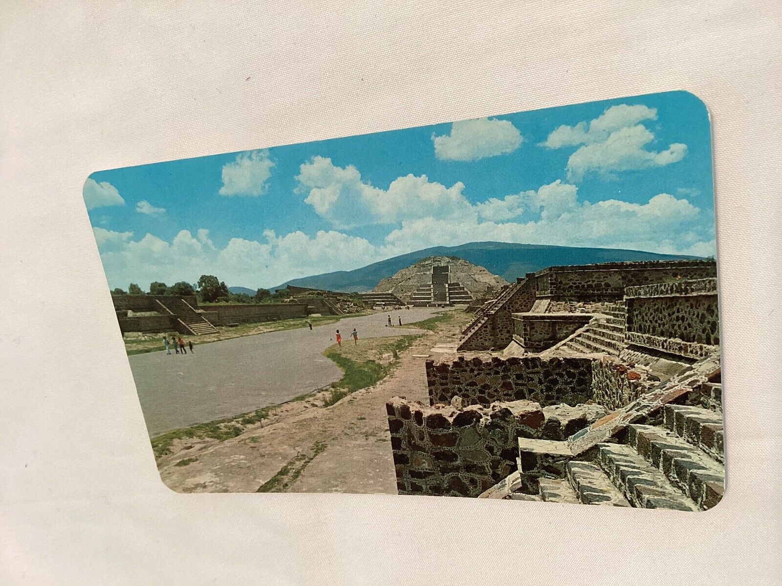 Tarjeta Postal Vista Color Avenue oDead Pyramid Moon Teotihuacan Postcard Mexico