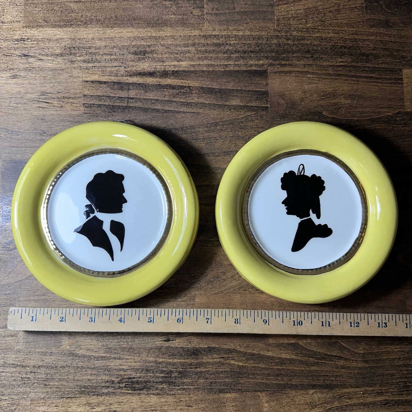 Vtg Mid Century Ceramic Silhouette Couple Hanging Plaques Yellow Gold Set 2