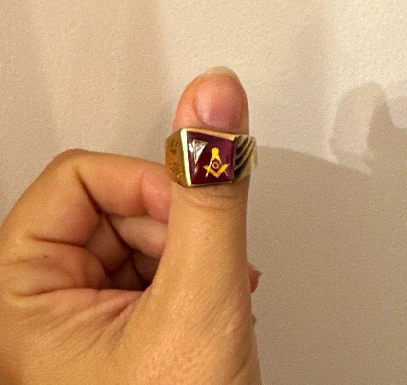 Vintage 10K Yellow Gold Masonic Signet Ring, Men's Fraternal Jewelry
