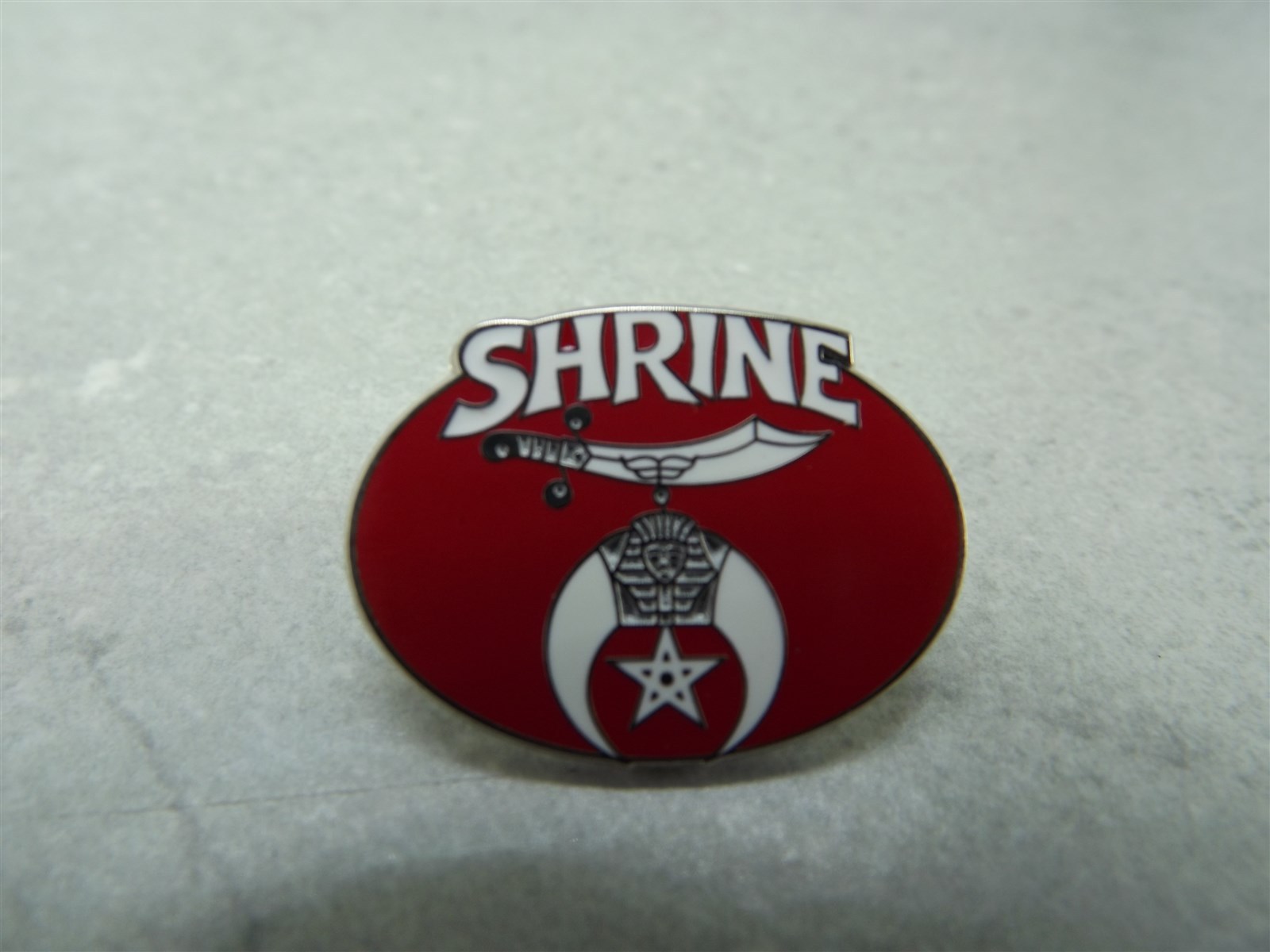 SHRINE ORGANIZATION RED AND WHITE ENAMEL LAPEL/HAT PIN 