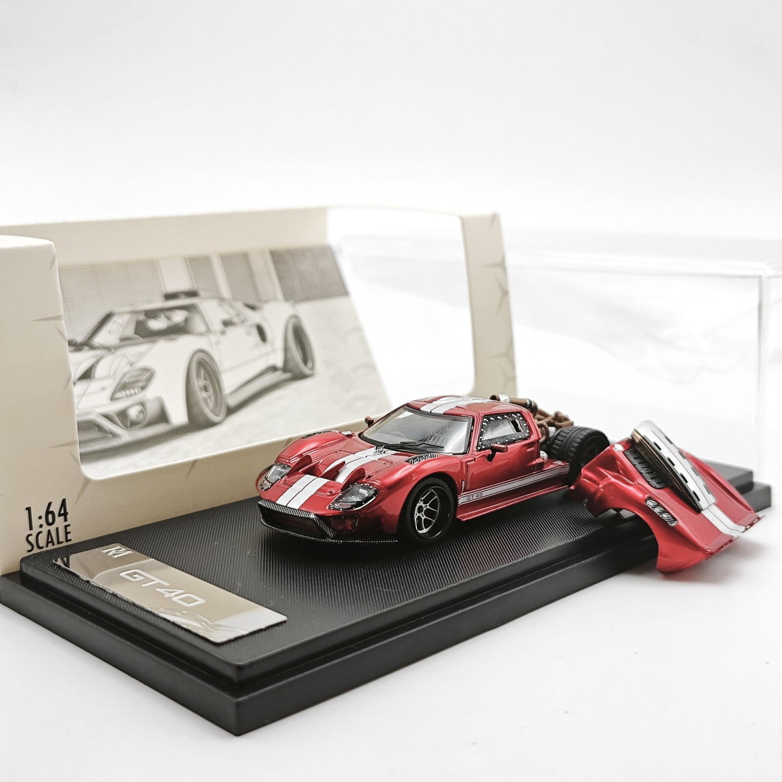 GT40 1/64 Red Diecast Model Car Magnetic Body Limited Edition Collectible Set