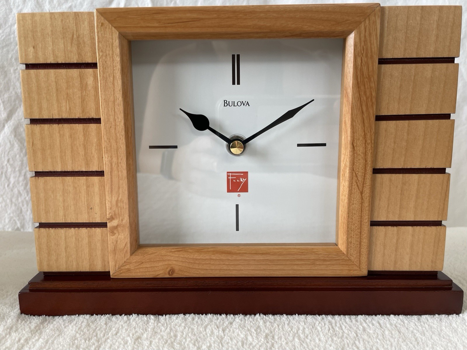 Bulova Usonian II Mantel Clock by Frank Lloyd Wright B1659 Bulova Usonian II Mantel Clock by Frank Lloyd Wright B1659