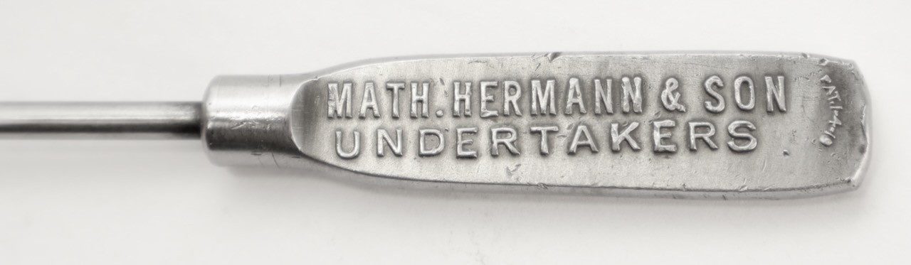 Math. Hermann & Son (St.Louis, MO.) Undertakers Adv. Screwdriver / Pat. 1919