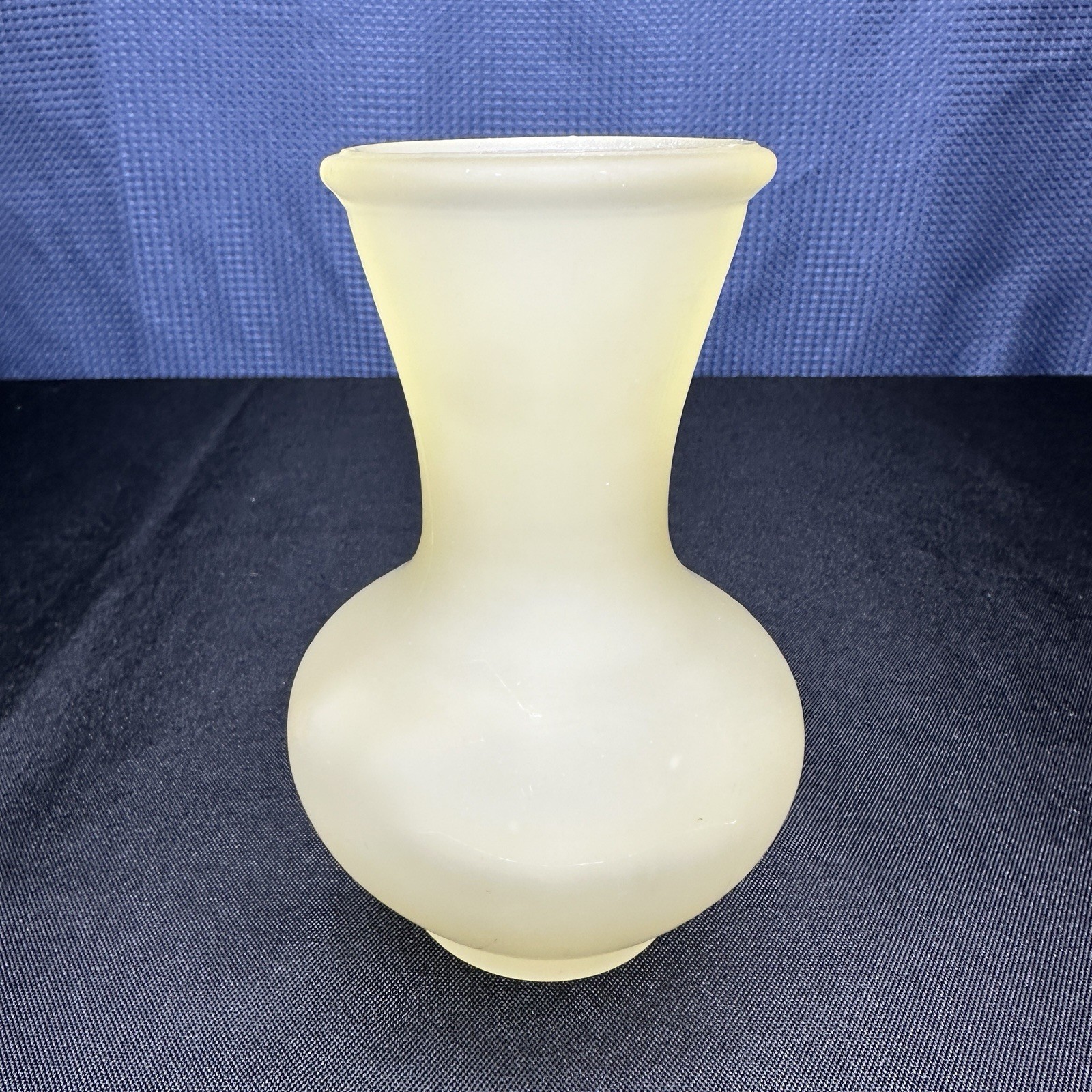 Vintage Viking Frosted Butterscotch Yellow Glass Vase 6” Tall, Original Sticker Vintage Viking Frosted Butterscotch Yellow Glass Vase 6” Tall, Original Sticker