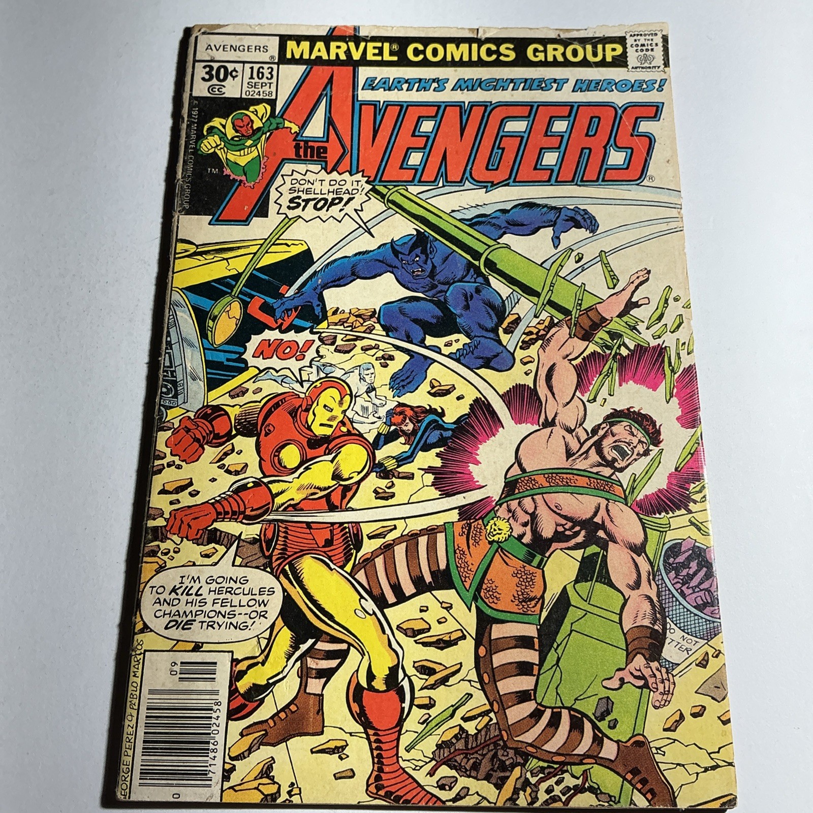 The Avengers #163 Newsstand Edition Marvel Comics September 1977) GD Bronze Age