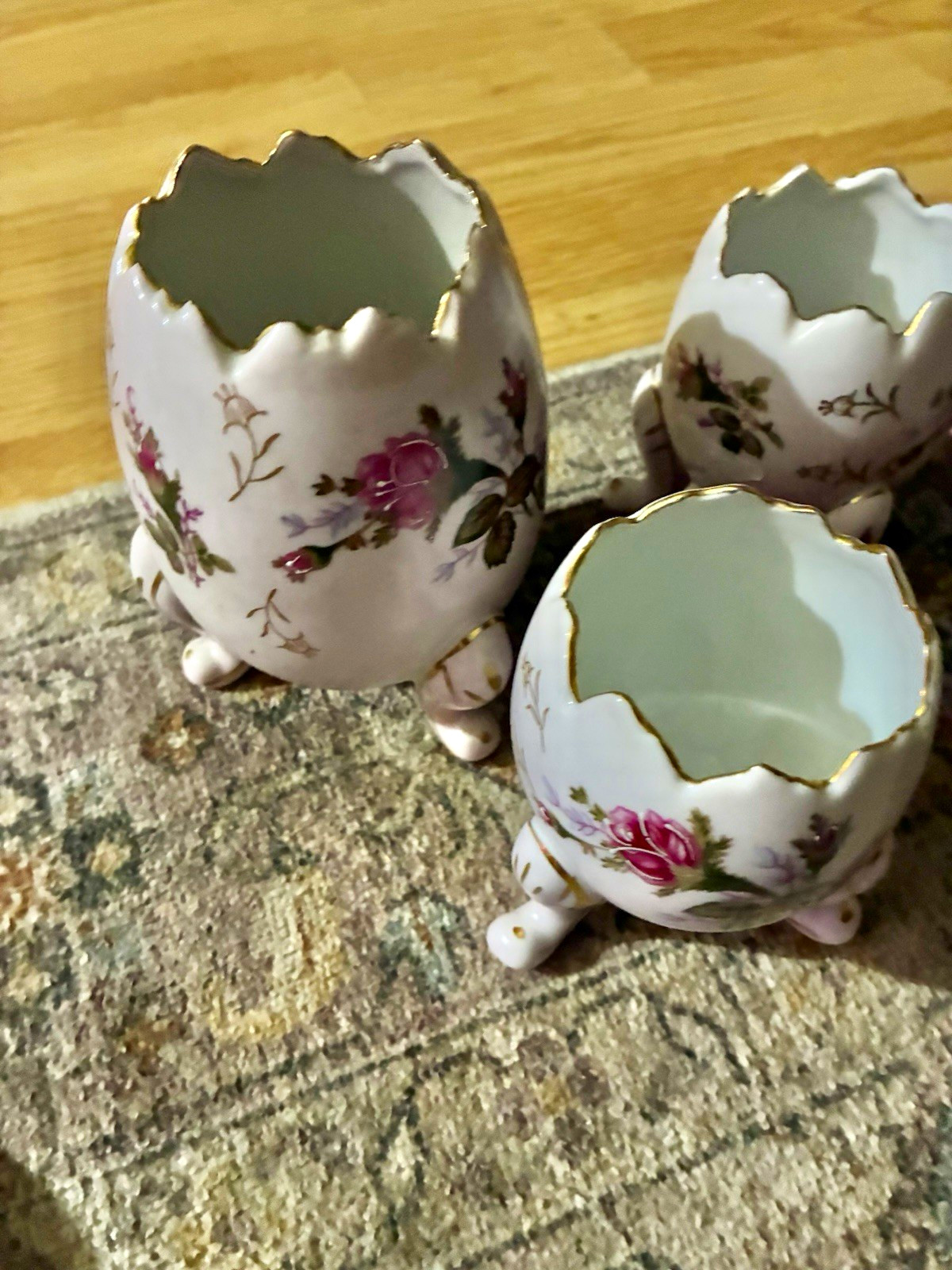 Set of 3 Floral Ceramic Egg Planters White Pink Gold Trim Glossy Finish
