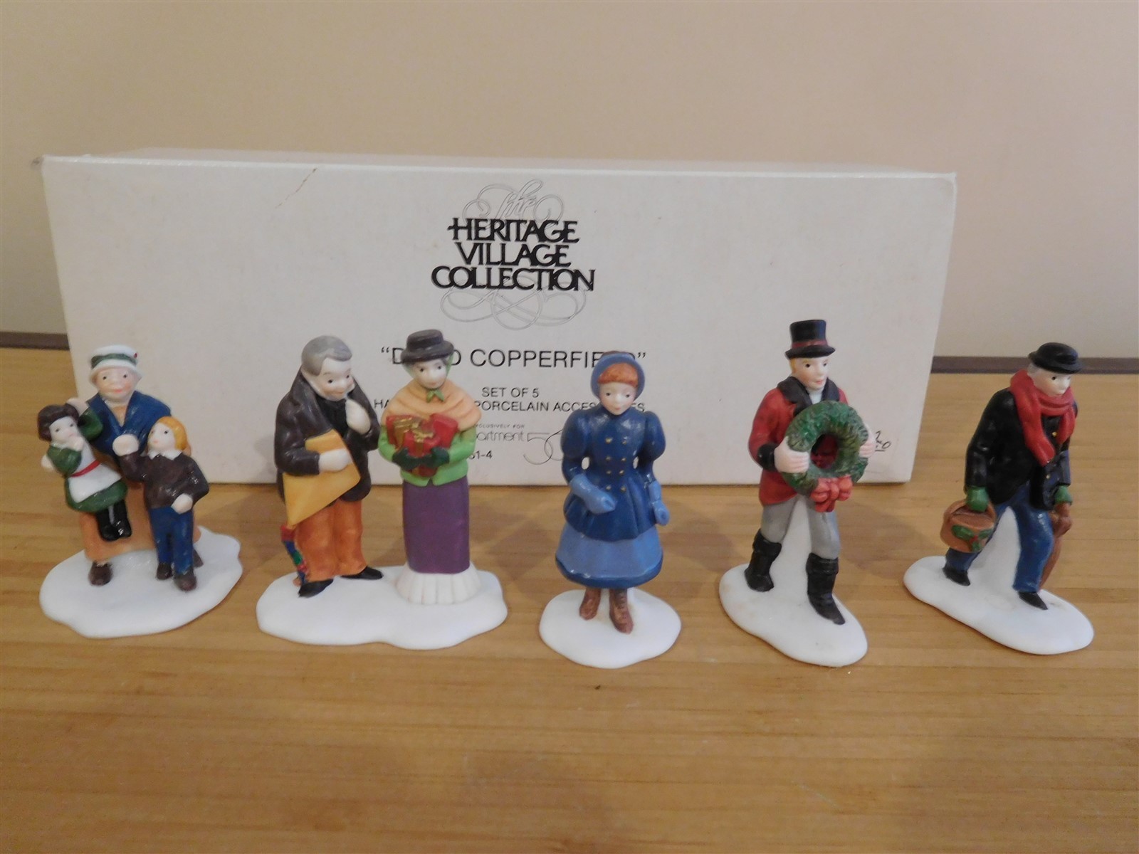 Dept 56 Dickens Village - David Copperfield - Set of 5 - #56.55514 - 