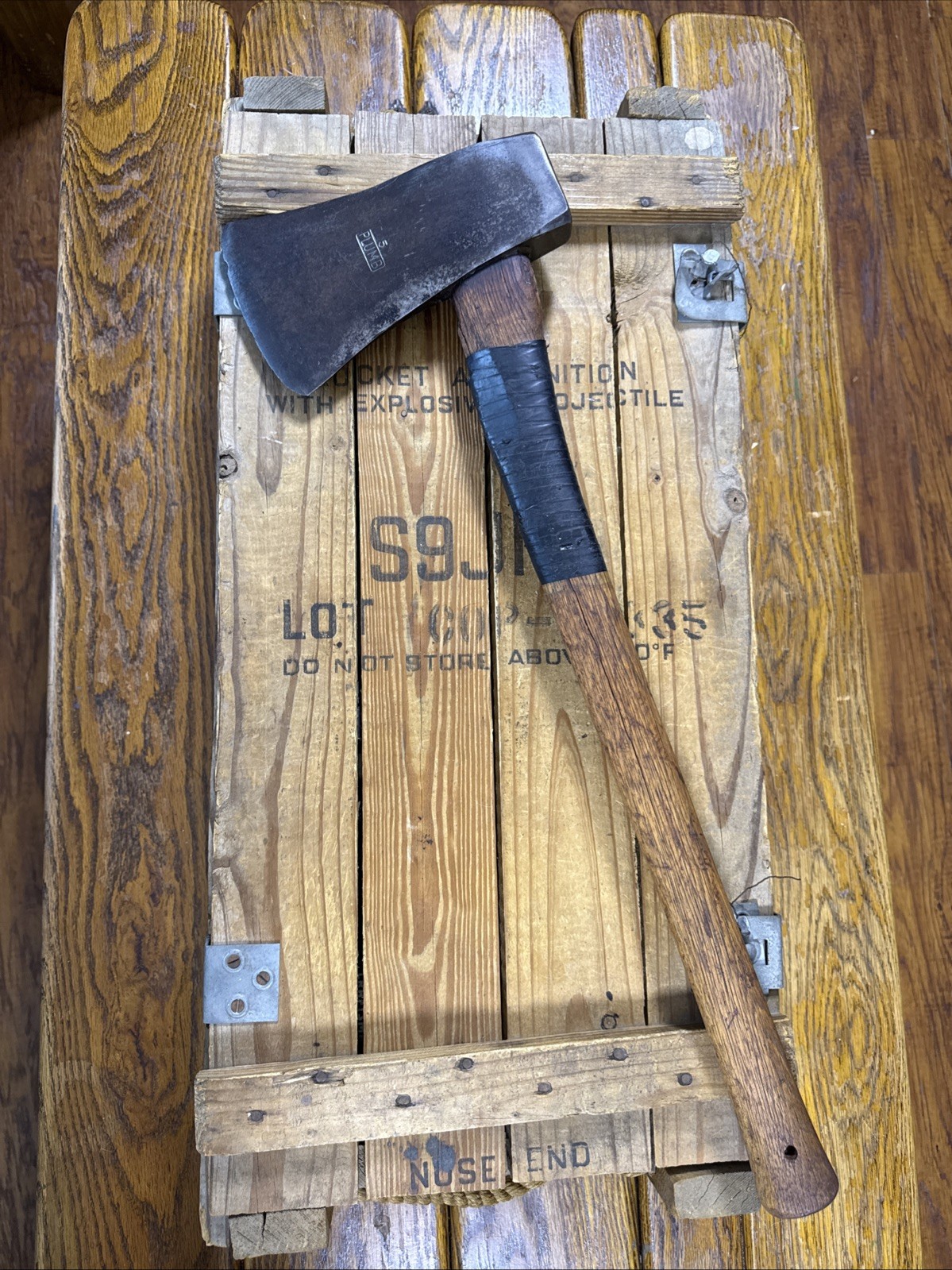 Plumb 5lb Rafting Axe Miners Construction Permabond Original Handle Hickory Vtg Plumb 5lb Rafting Axe Miners Construction Permabond Original Handle Hickory Vtg
