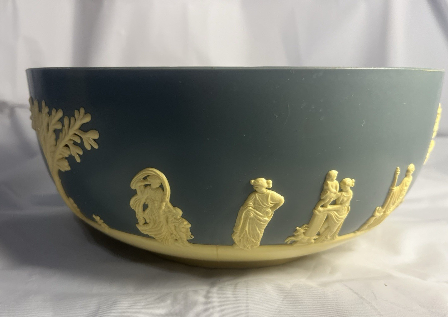 Vintage Dialene Better Maid Blue Plastic Bowl, Wedgwood Jasper Ware Style