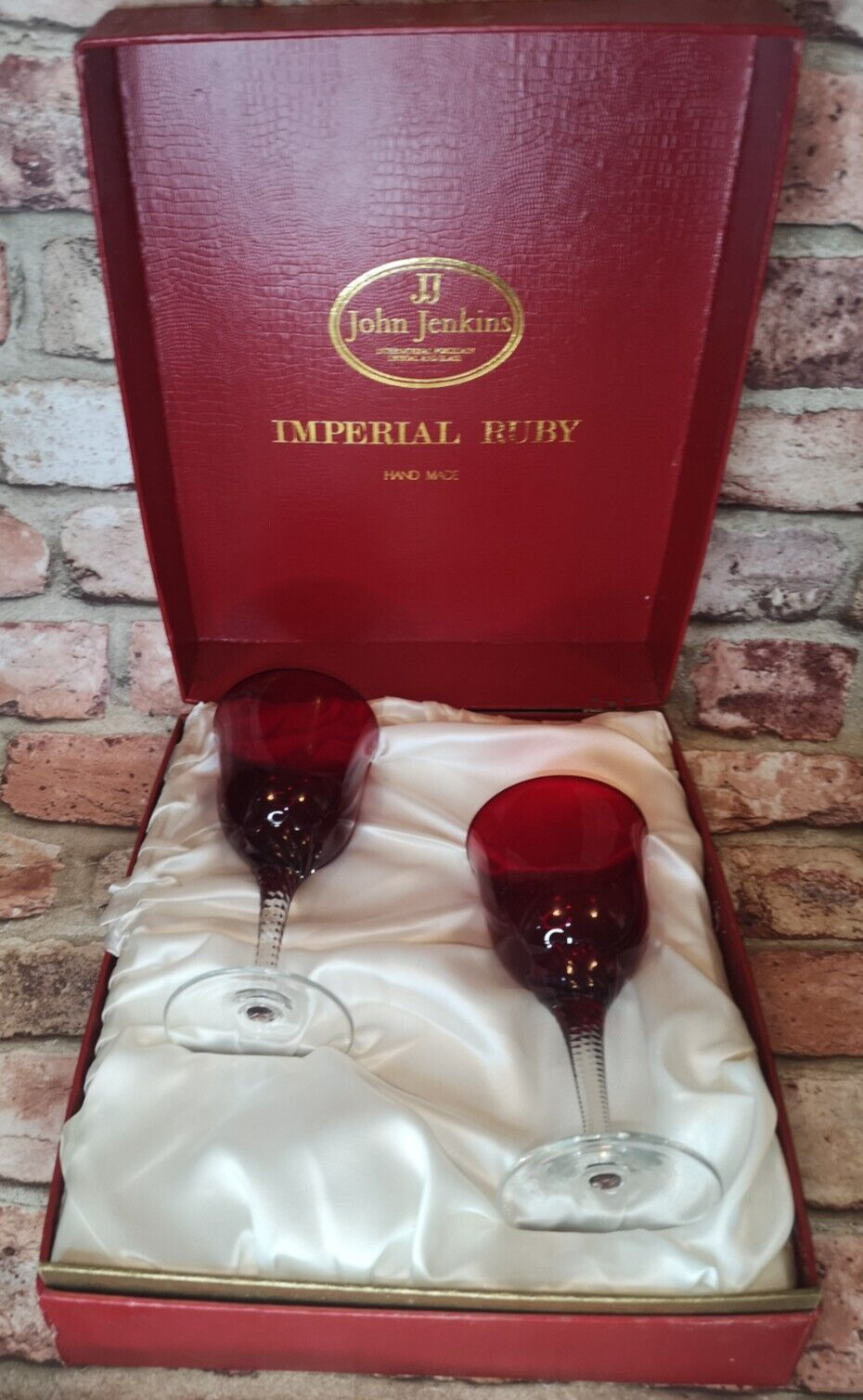 John Jenkins Imperial Ruby spiral wine glasses boxed