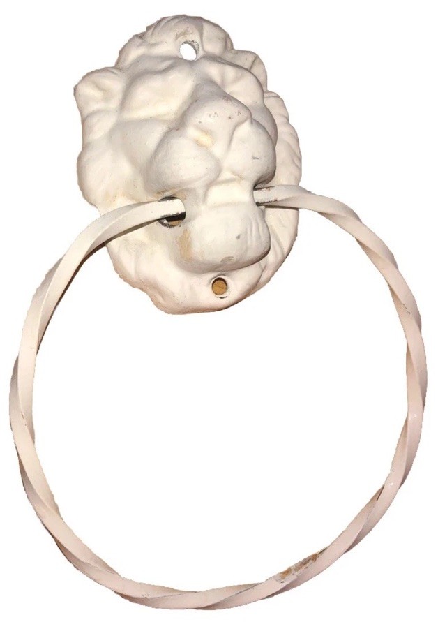 Vintage nice MCM cast iron  Lion Head Wall Hanging Towel Ring White 