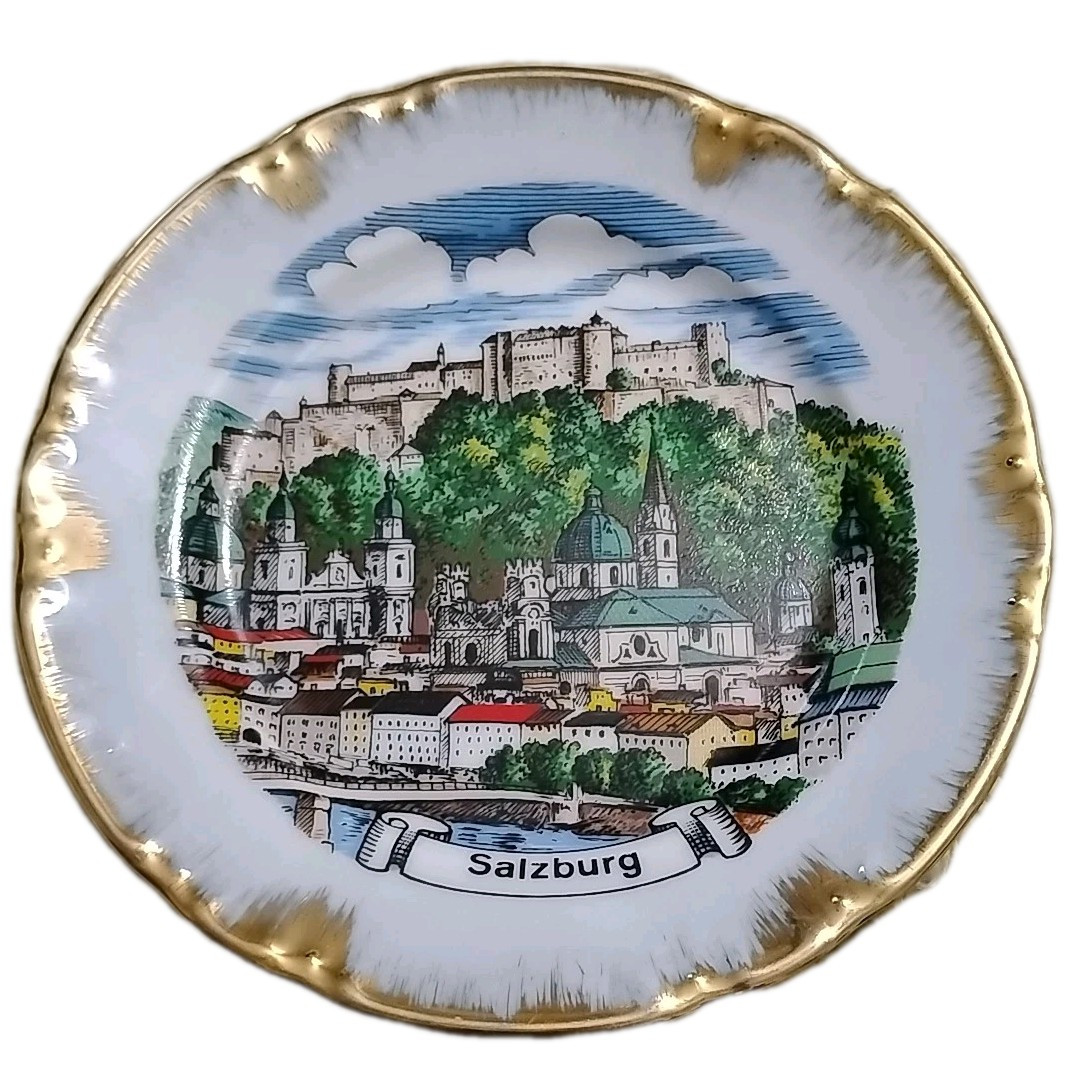 vintage souvenir plate from Salzburg, produced by Schlogl-ViennaAustria 