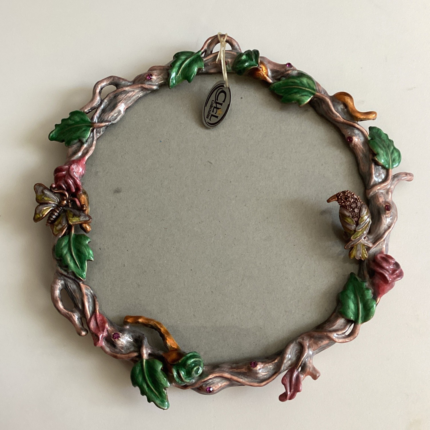 Round Picture Frame By CIEL Round Picture Frame By CIEL