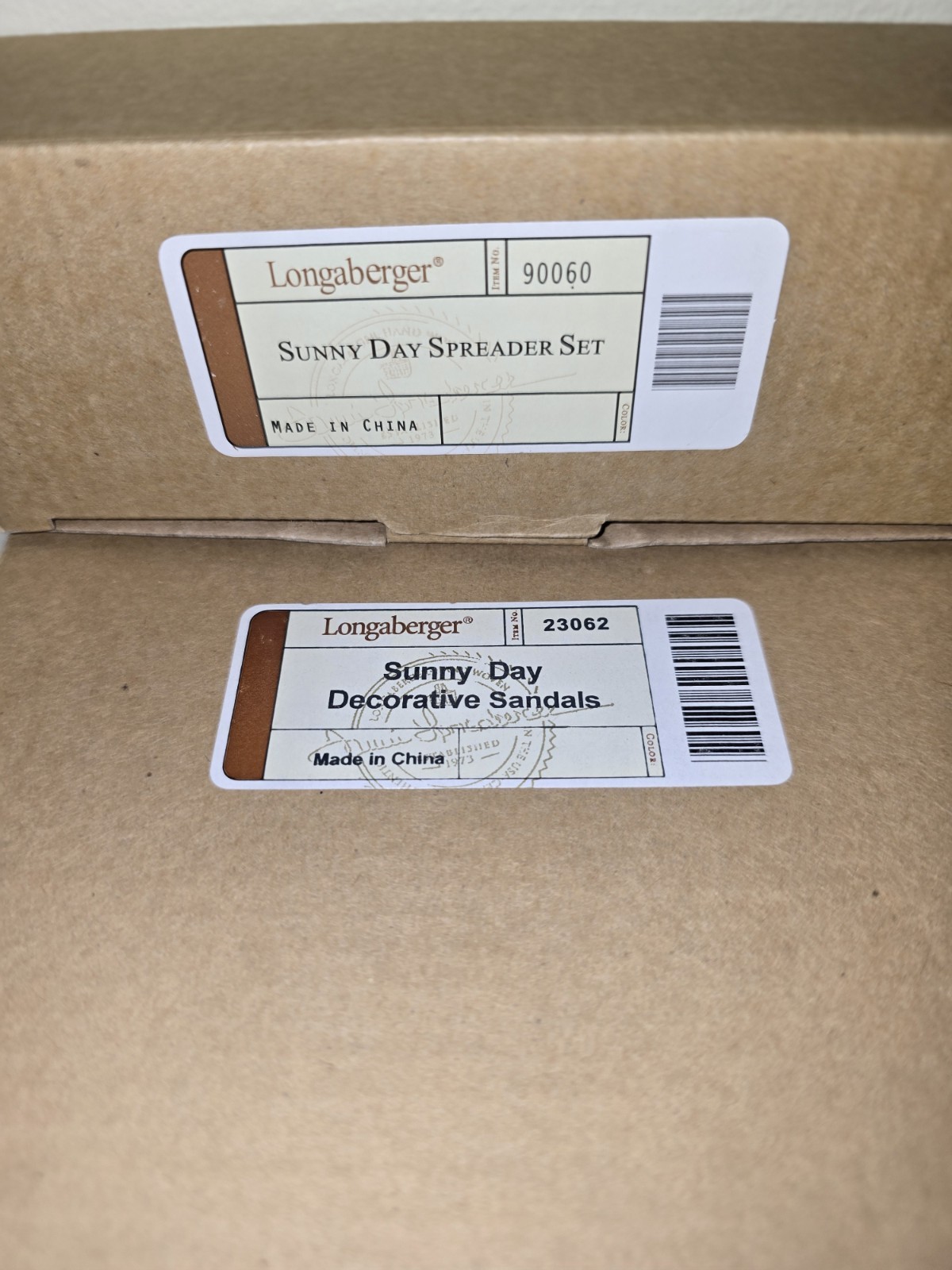 NIB Longaberger Sunny Day Spreader Set 90060 And Sandals Napkin Weight 23062 NIB Longaberger Sunny Day Spreader Set 90060 And Sandals Napkin Weight 23062