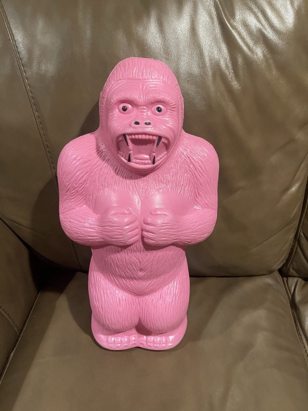 Vtg 1965 AJ Renzi Rare Pink King Kong Gorilla Blow Mold Coin Bank 16