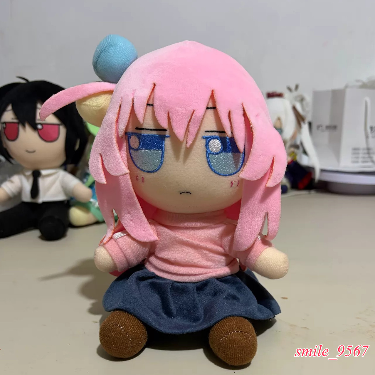Bocchi the Rock Hitori Gotoh Bocchi‑chan Fumo Stuffed Sitting Plush Doll 20cm