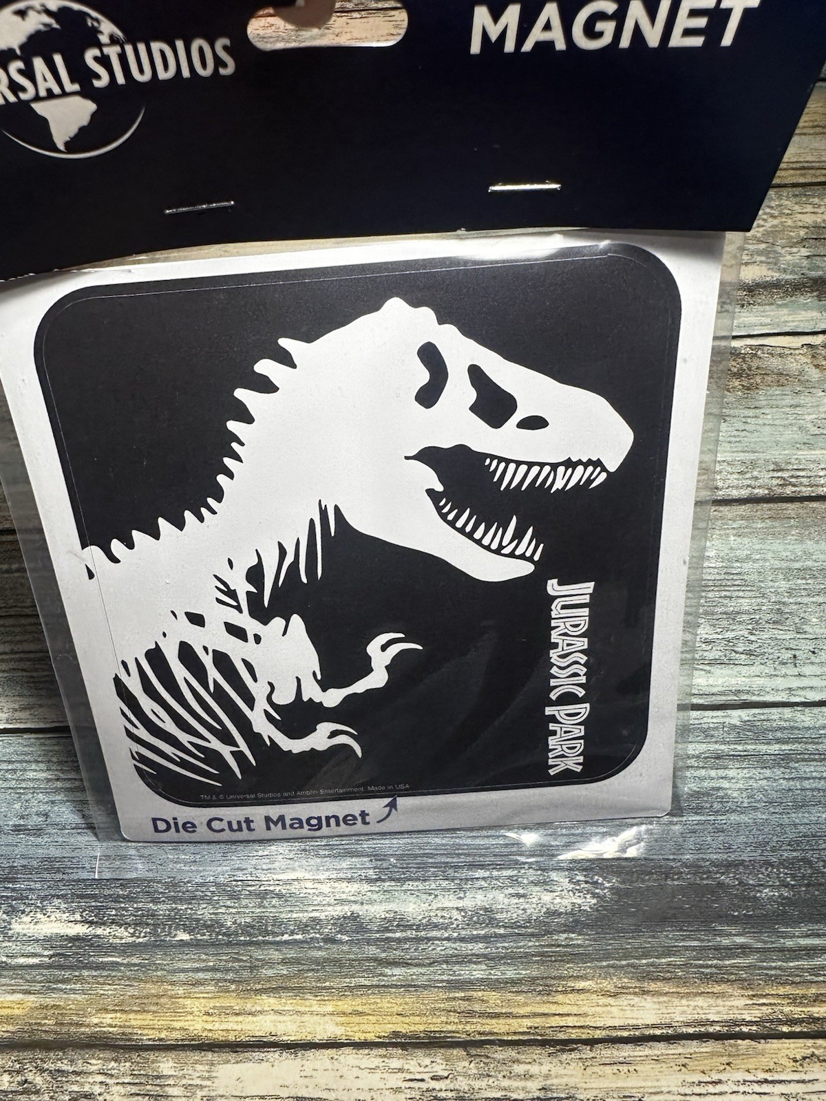 NEW Universal Studios Jurassic Park Black • White T-Rex Skeleton Die-Cut Magnet