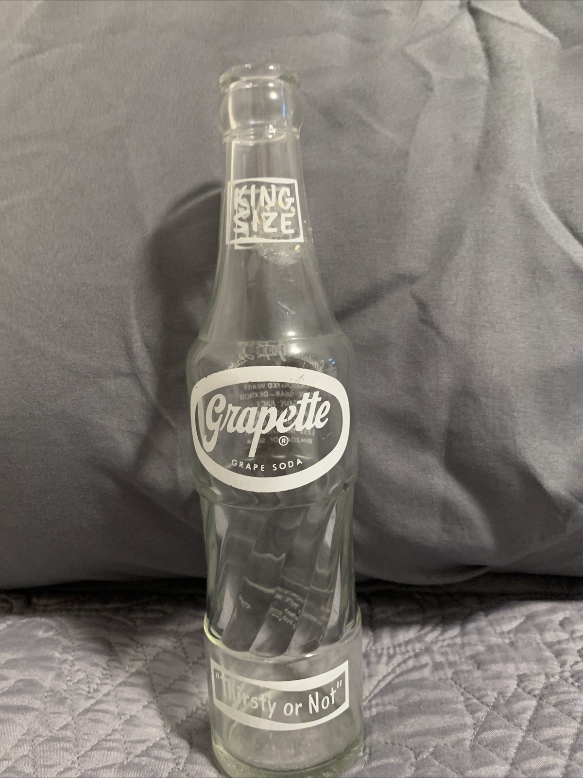 GRAPETTE ALL THINGS GRAPETTE BOTTLING ERROR ONLY WHITE GRAPETTE LOGO....