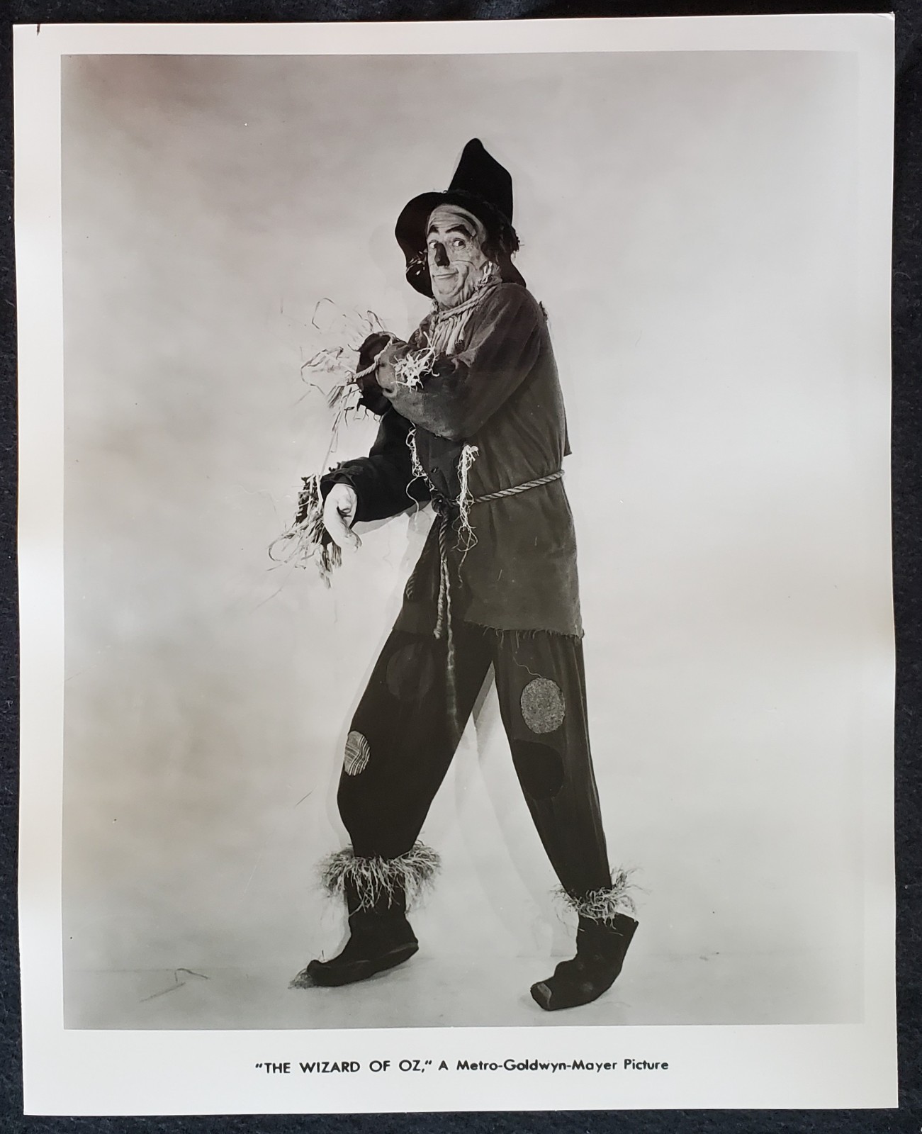 1939 Ray Bolger Wizard of Oz Scarecrow MGM Hollywood Press 8x10 Photograph
