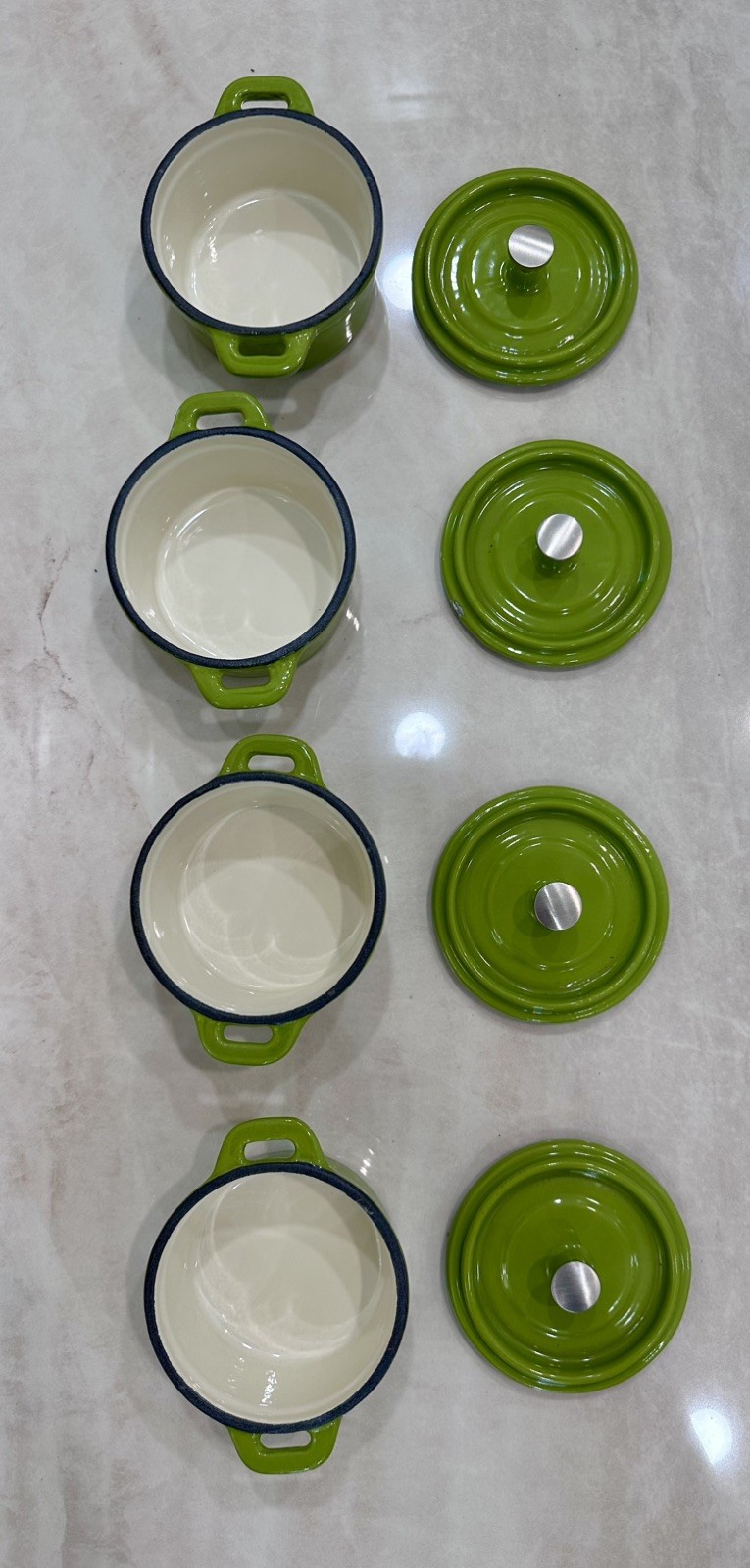 Set of 4 Wolfgang Puck Mini Cast Iron Dutch Oven Cocottes Casseroles w/ Lids gre