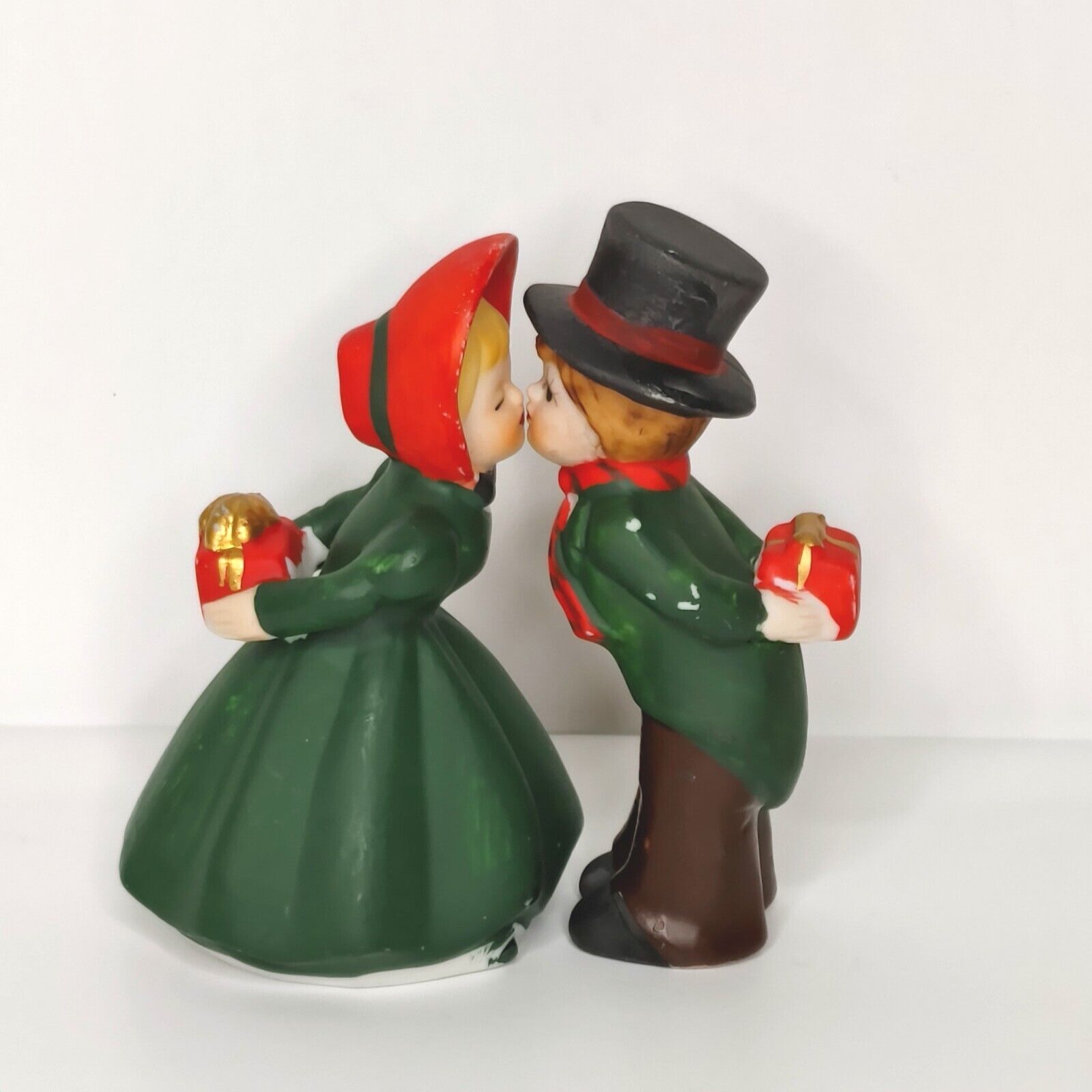 Vintage Kissing Victorian Couple Figurines Christmas Ceramic Boy Girl Set