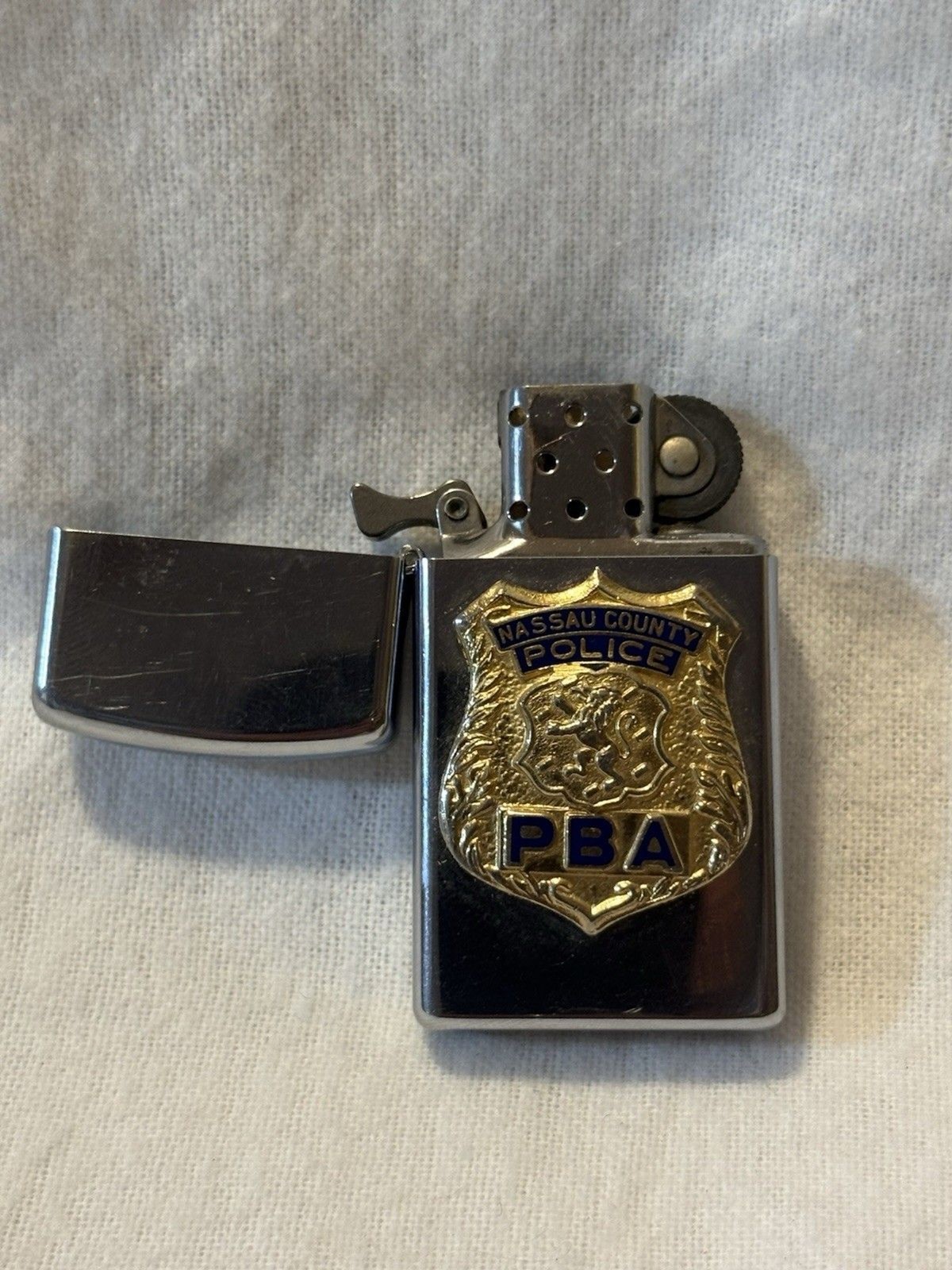 Vintage Zippo Nassau County Police PBA Liquid Gray Lighter Unused