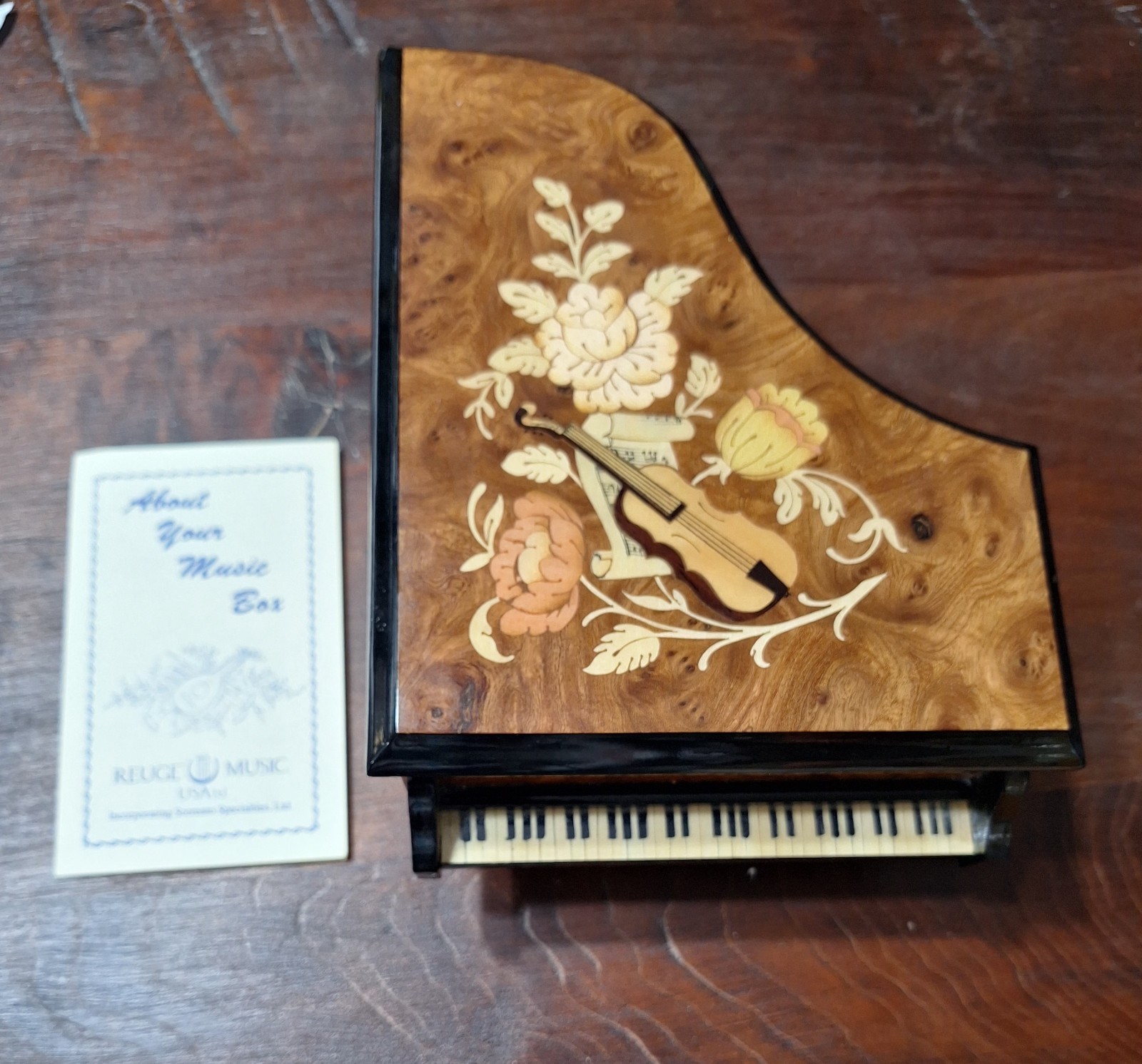 Sorrento Inlay Reuge Piano Musical Jewelry Plays The Blue Danube Sorrento Inlay Reuge Piano Musical Jewelry Plays The Blue Danube