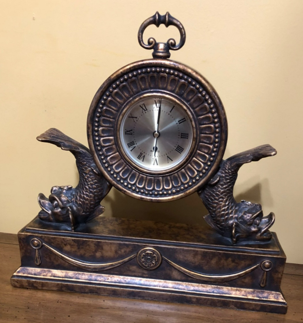 VTG Luxury Mantle Desk Clock Faux Brushed Bronze Resin Gothic Dolphin Koi Fish