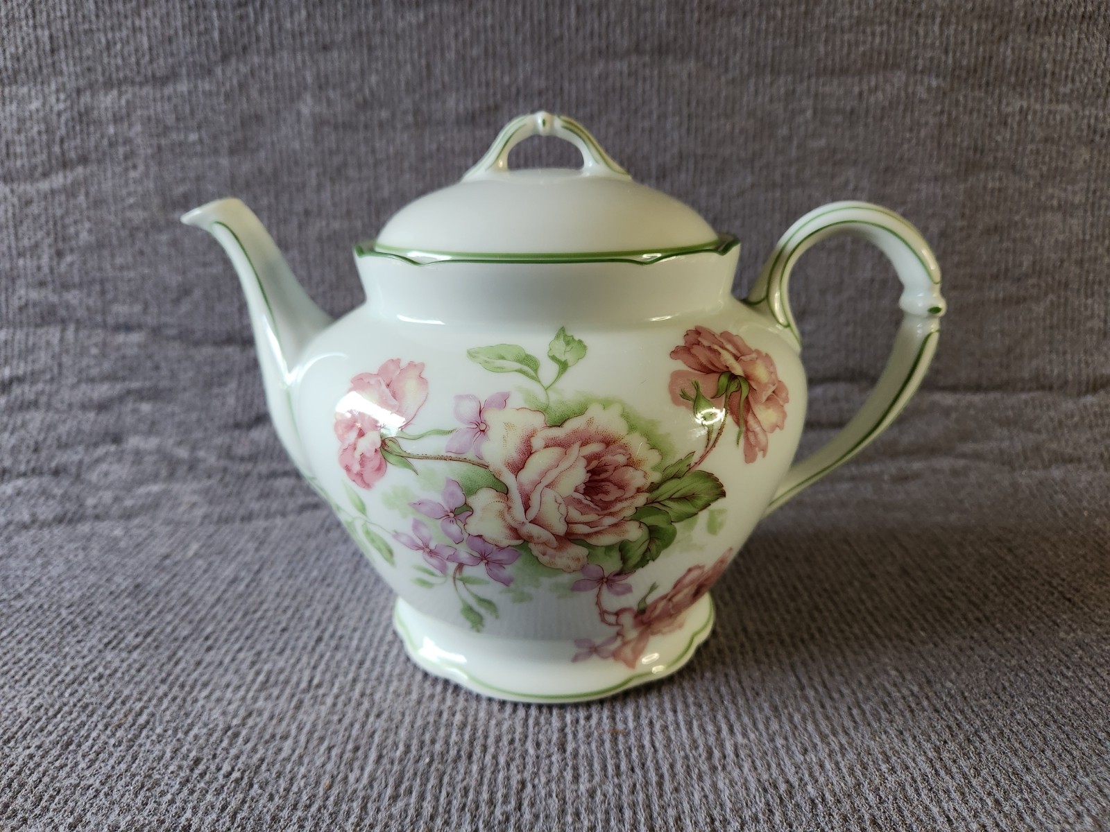 Bernardaud Limoges \'Eugenie de Montijo\' Pattern Teapot