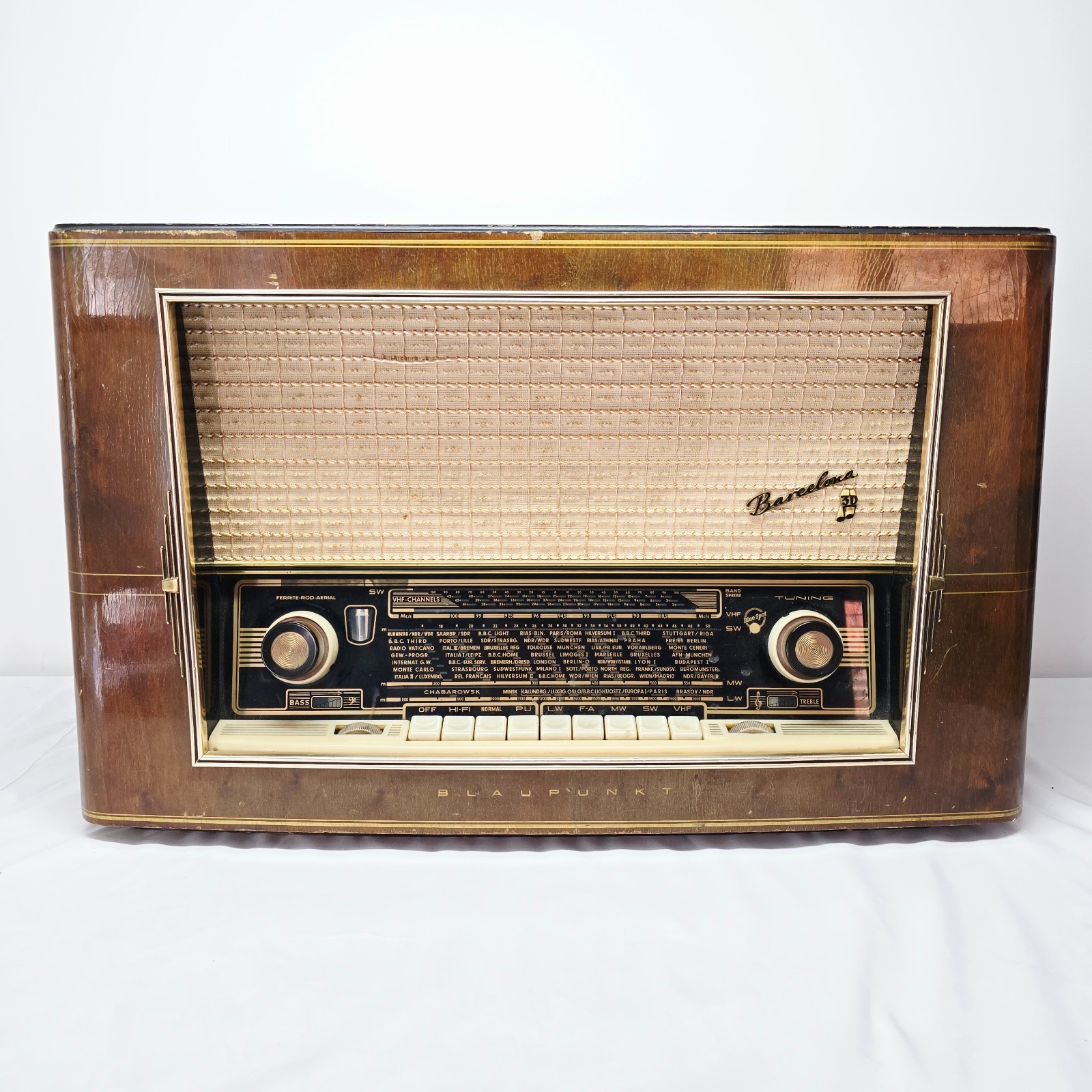 Vintage 1957 Blaupunkt Barcelona 3D Tube Radio - Model 2340 - Untested