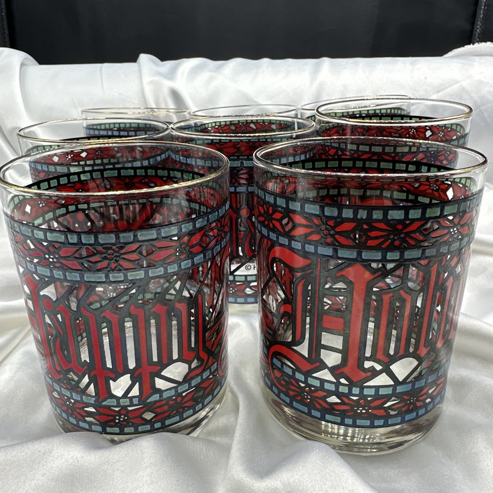 ‘60/‘70 Vtg HOUZE Happy Holidays Eight Glasses Tumblers. See pics.