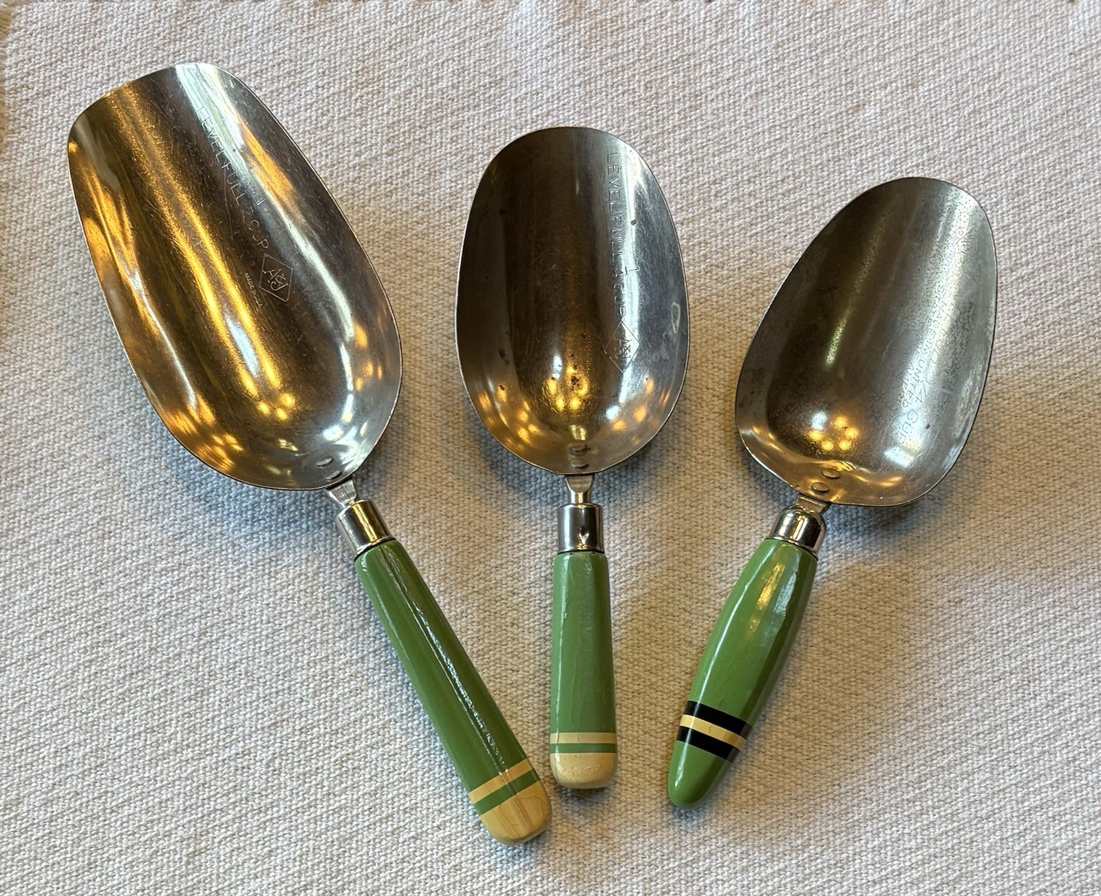 Vintage A&J Scoop Kitchen Tool From 1920s - 1930s Completely Original 1/2 Cup