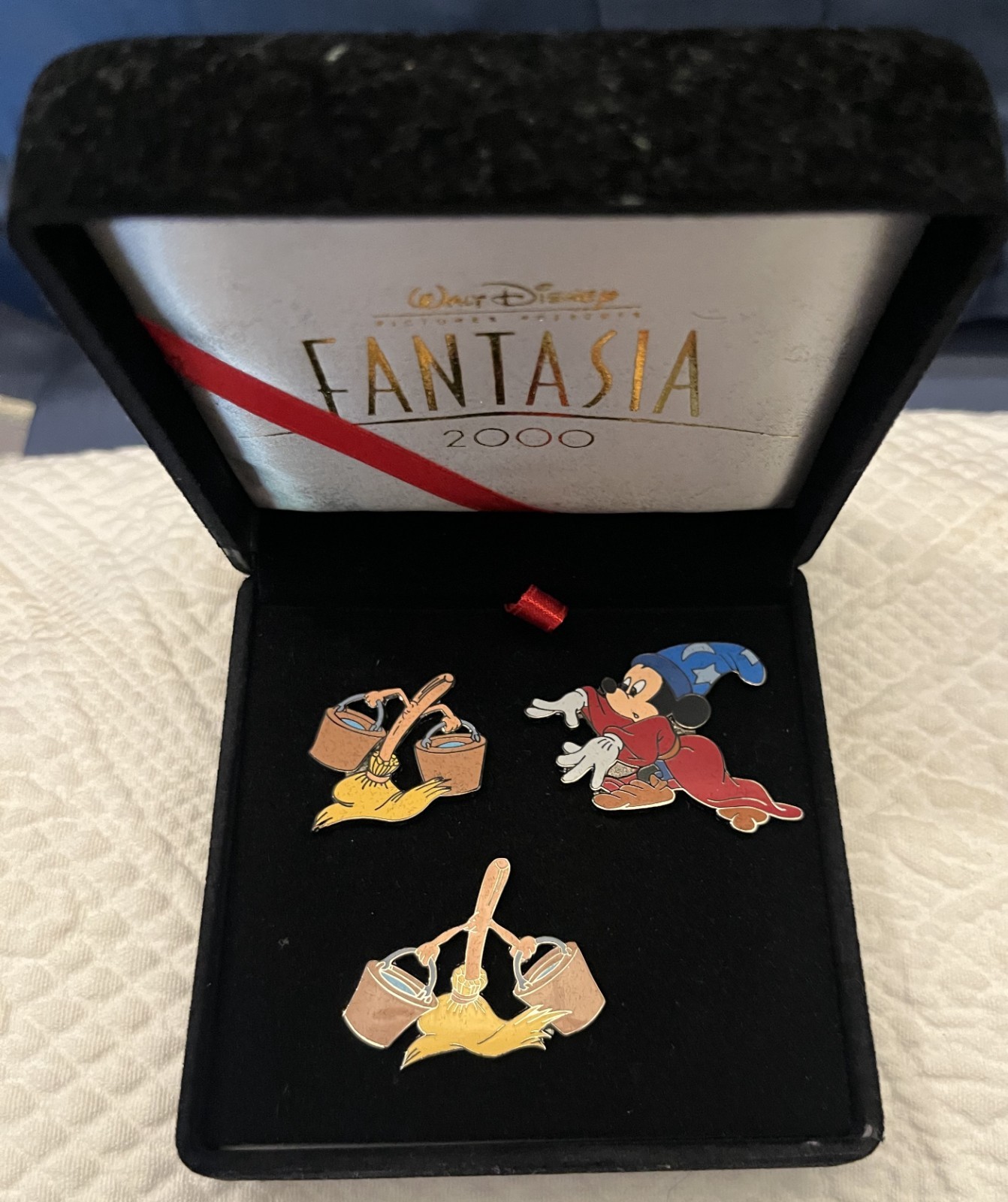 Fantasia 2000 Sorcerer\'s Apprentice Boxed Pin Set disney