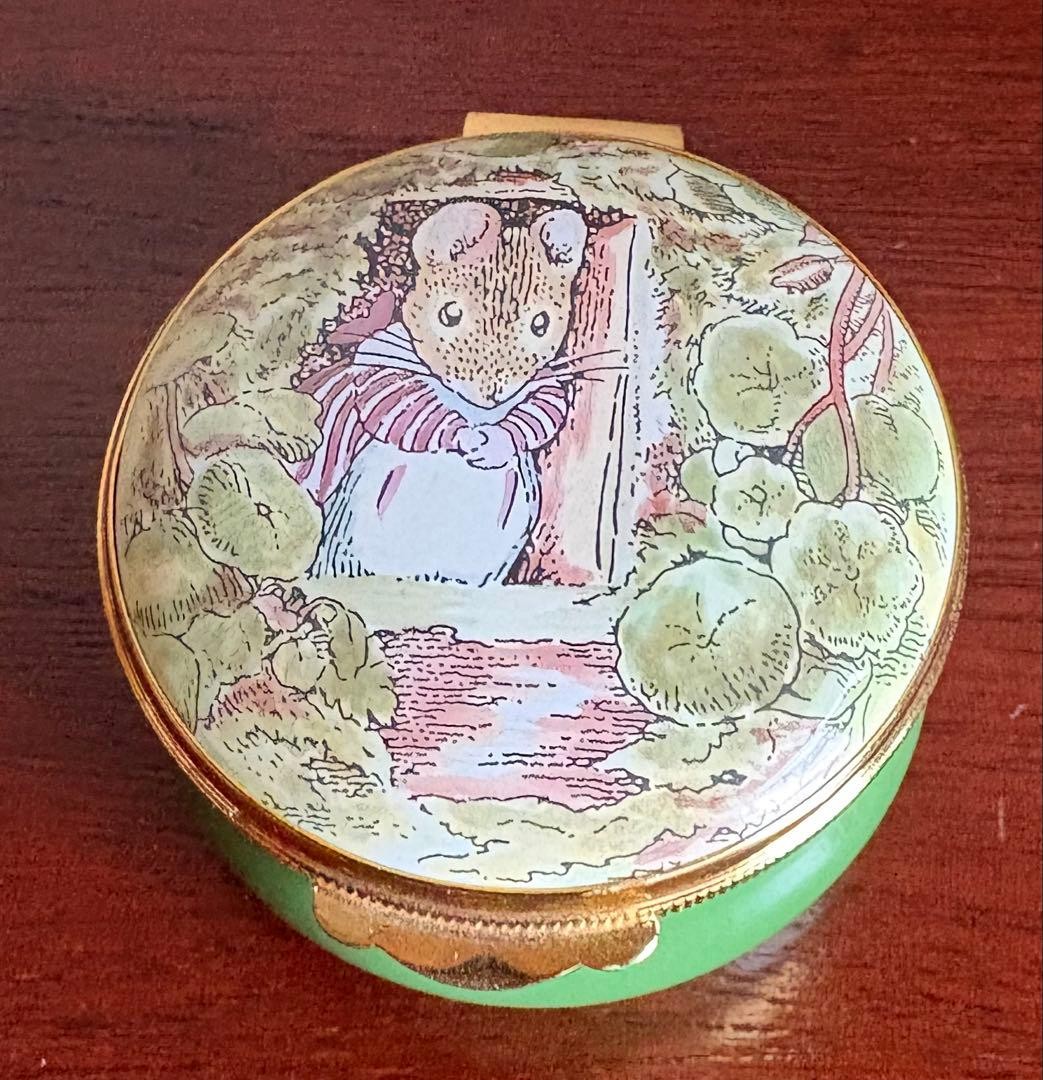 Crummles Beatrix Potter Enamel Box Mrs Tittlemouse 1992 England Collectible 15+
