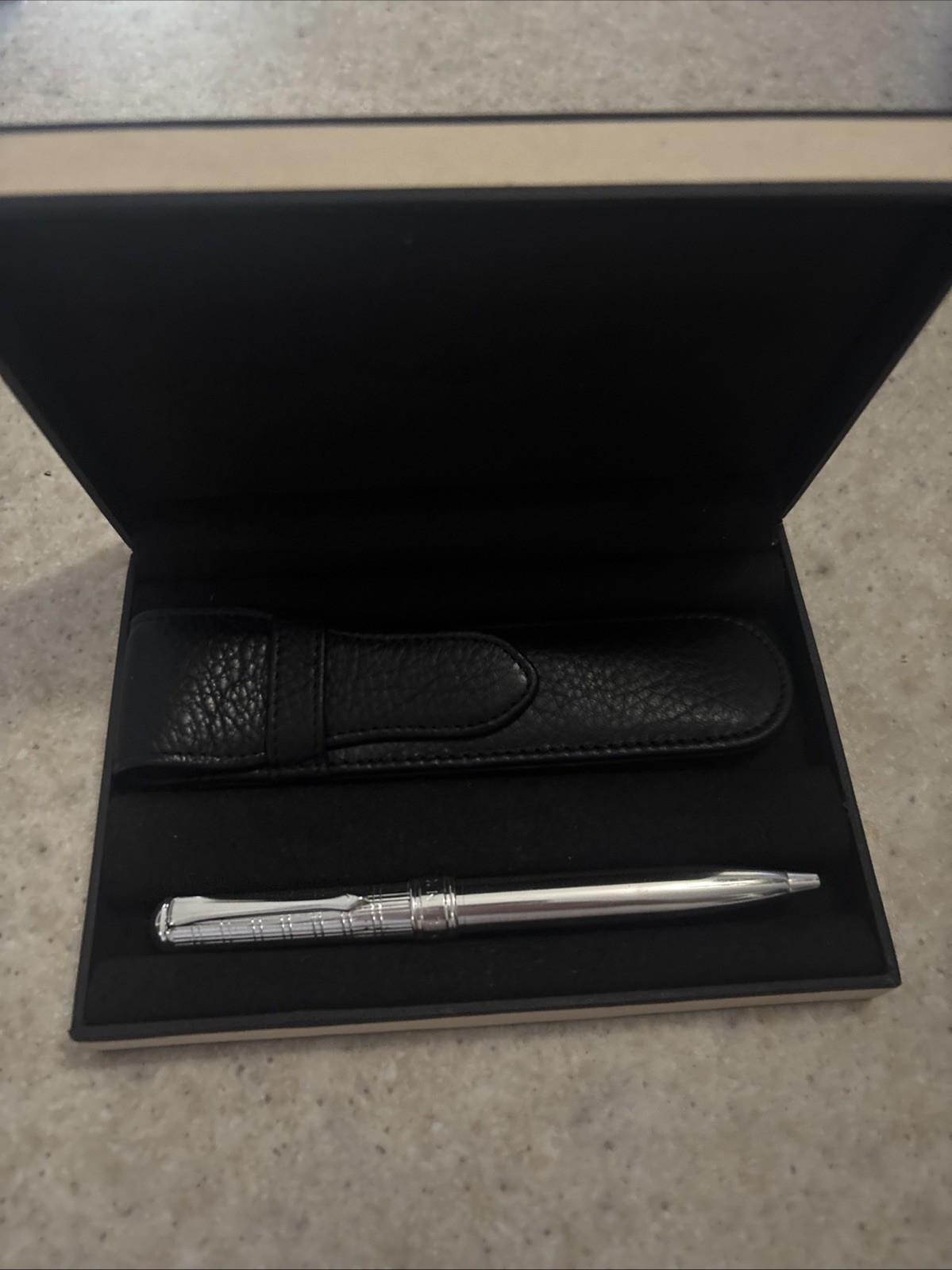 Vintage Links London Fountain Pen With Original Case . Not Tested Vintage Links London Fountain Pen With Original Case . Not Tested