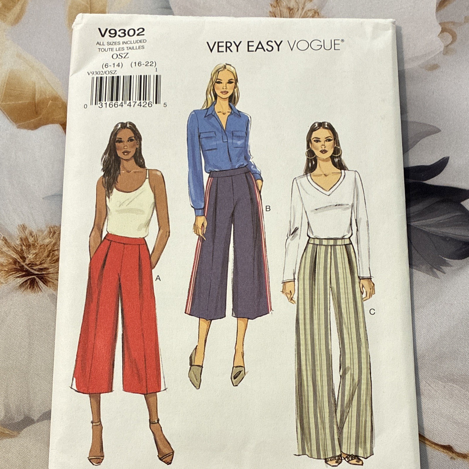 Vogue Very Easy V9302 Women's Pants Sewing Pattern Sizes 6-14, 16-22