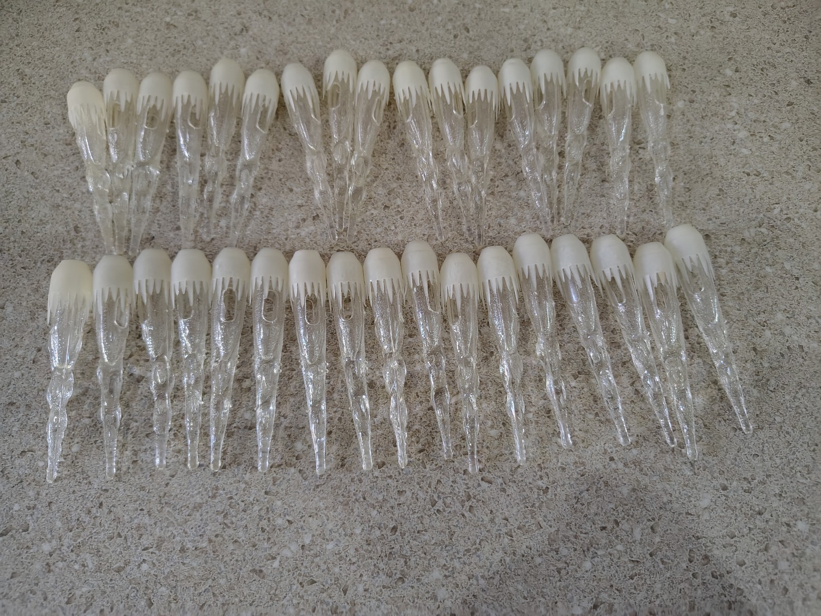 VTG Clear Plastic Christmas Icicle Light Covers Set Of 34 Retro Holiday Decor